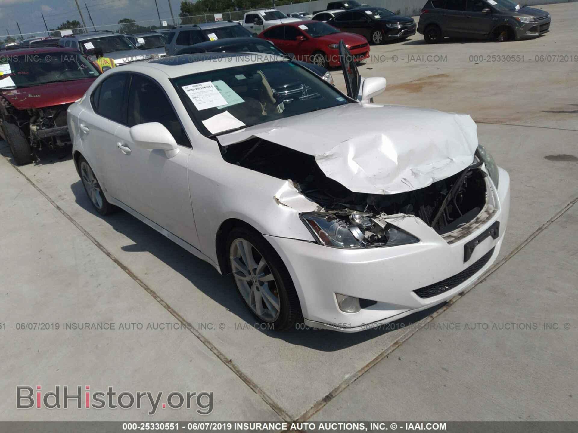 Photo JTHBE262872011789 - LEXUS IS 2007