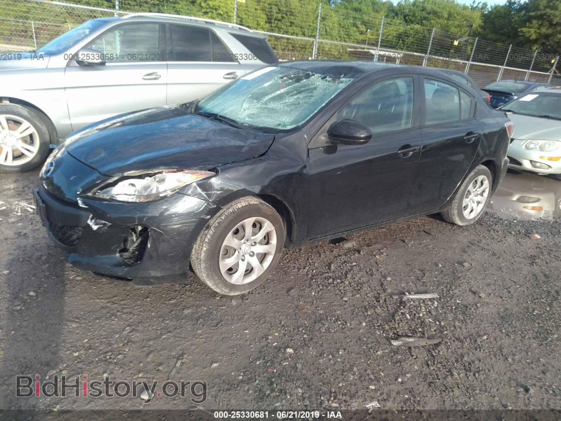 2012 MAZDA 3 - VIN: JM1BL1UG8C1537999 - Фото 2