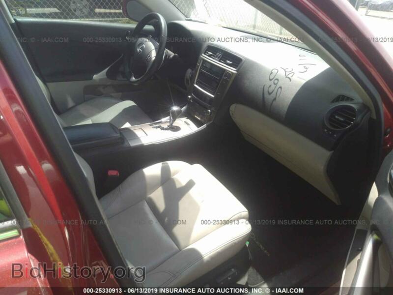 2010 Lexus IS (VIN JTHBF5C2XA2096712) — фото 5 из 10