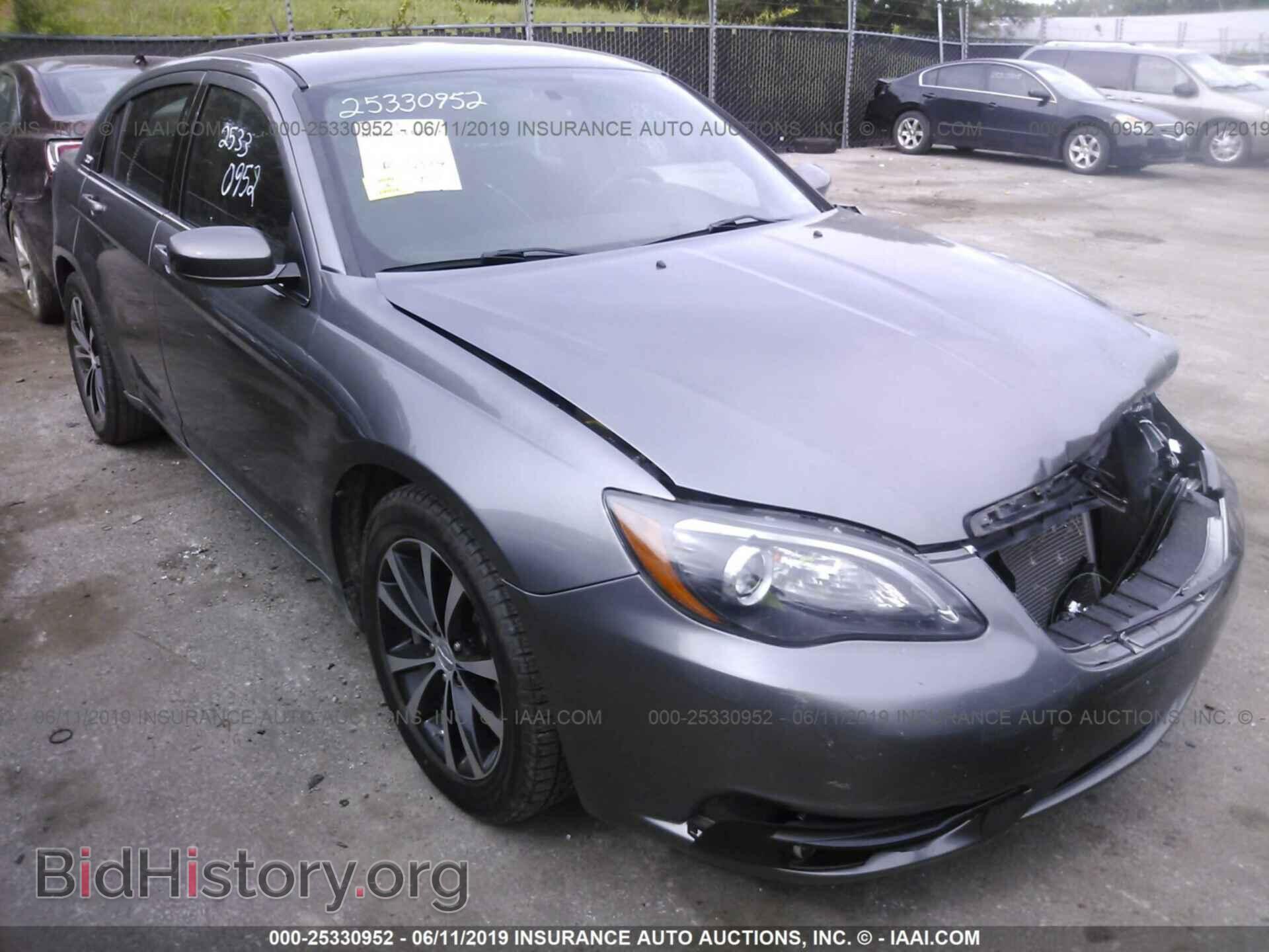 Photo 1C3CCBBG4DN715306 - CHRYSLER 200 2013