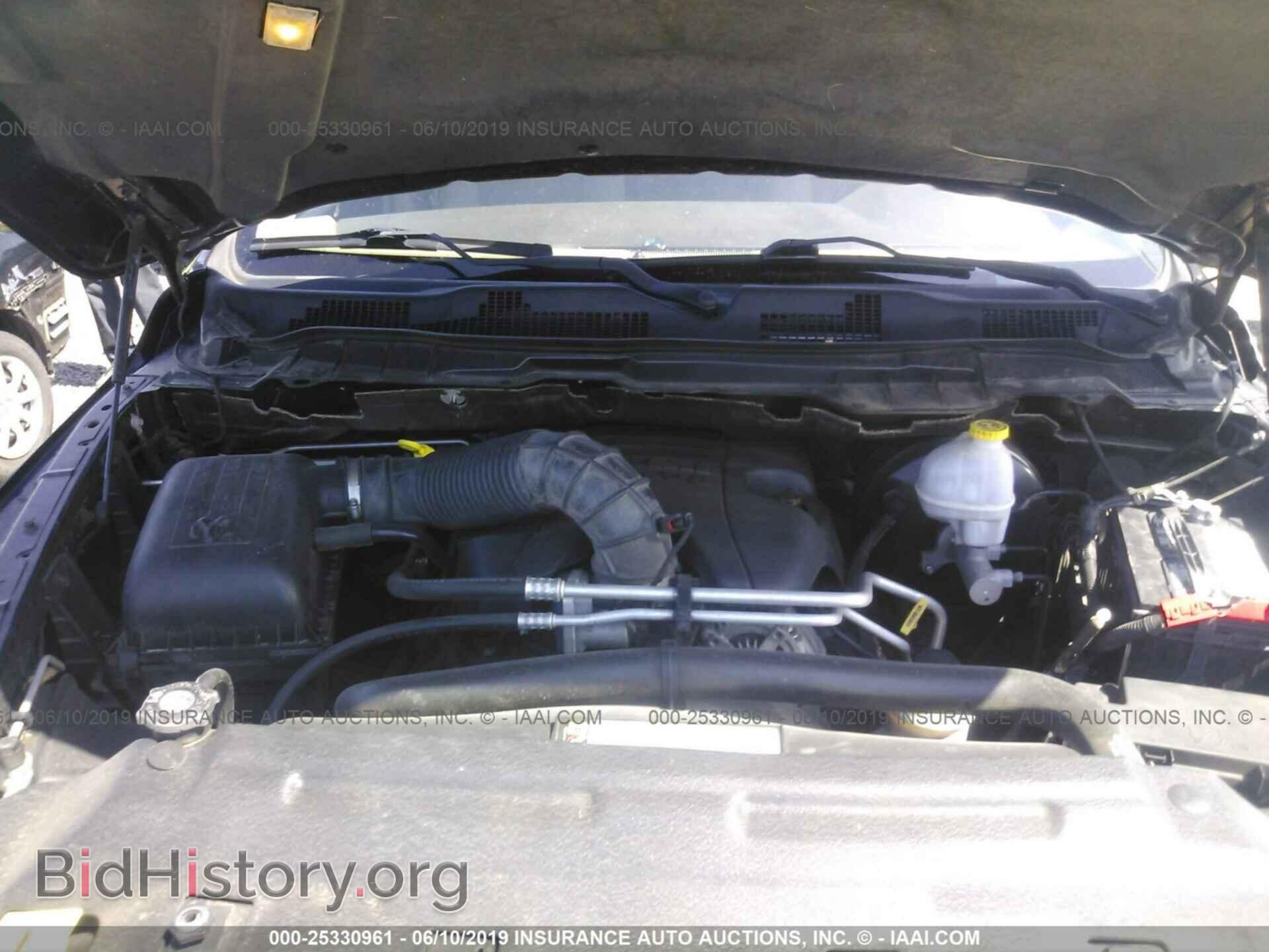 2011 DODGE RAM 1500 - VIN: 1D7RV1GT7BS552560 - Фото 10