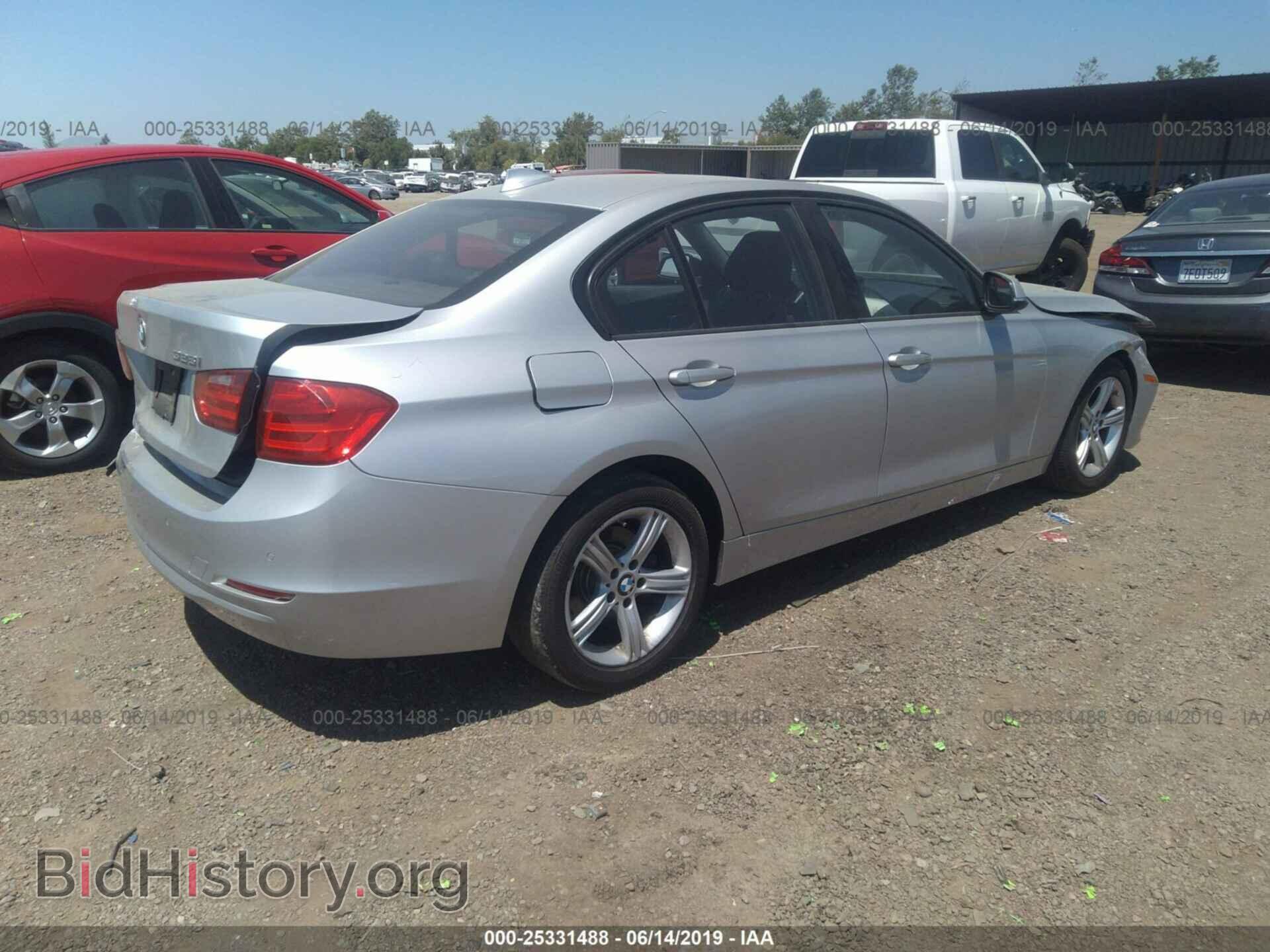 2013 BMW 328 - VIN: WBA3C1C58DK104020 - Фото 4
