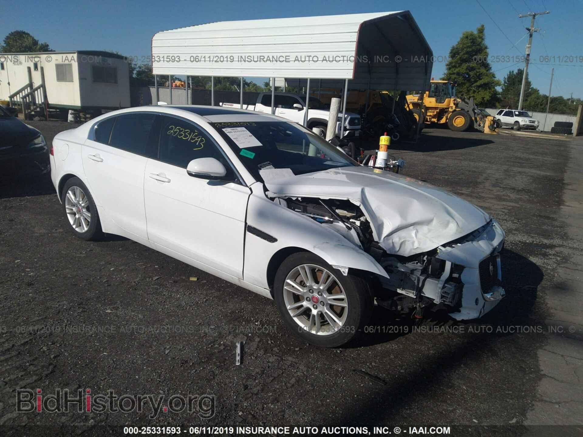 Photo SAJAD4BG5HA949755 - JAGUAR XE 2017