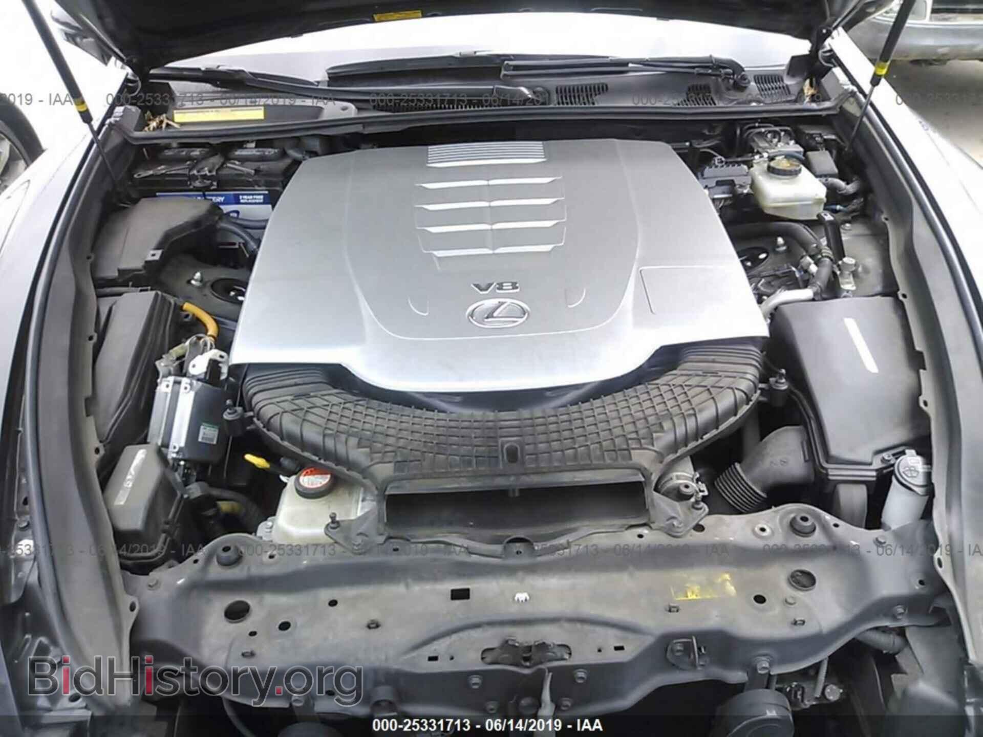 2016 LEXUS LS - VIN: JTHBL5EF2G5139164 - Фото 10