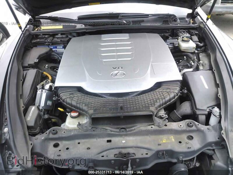 2016 Lexus LS (VIN JTHBL5EF2G5139164) — photo 10 of 10