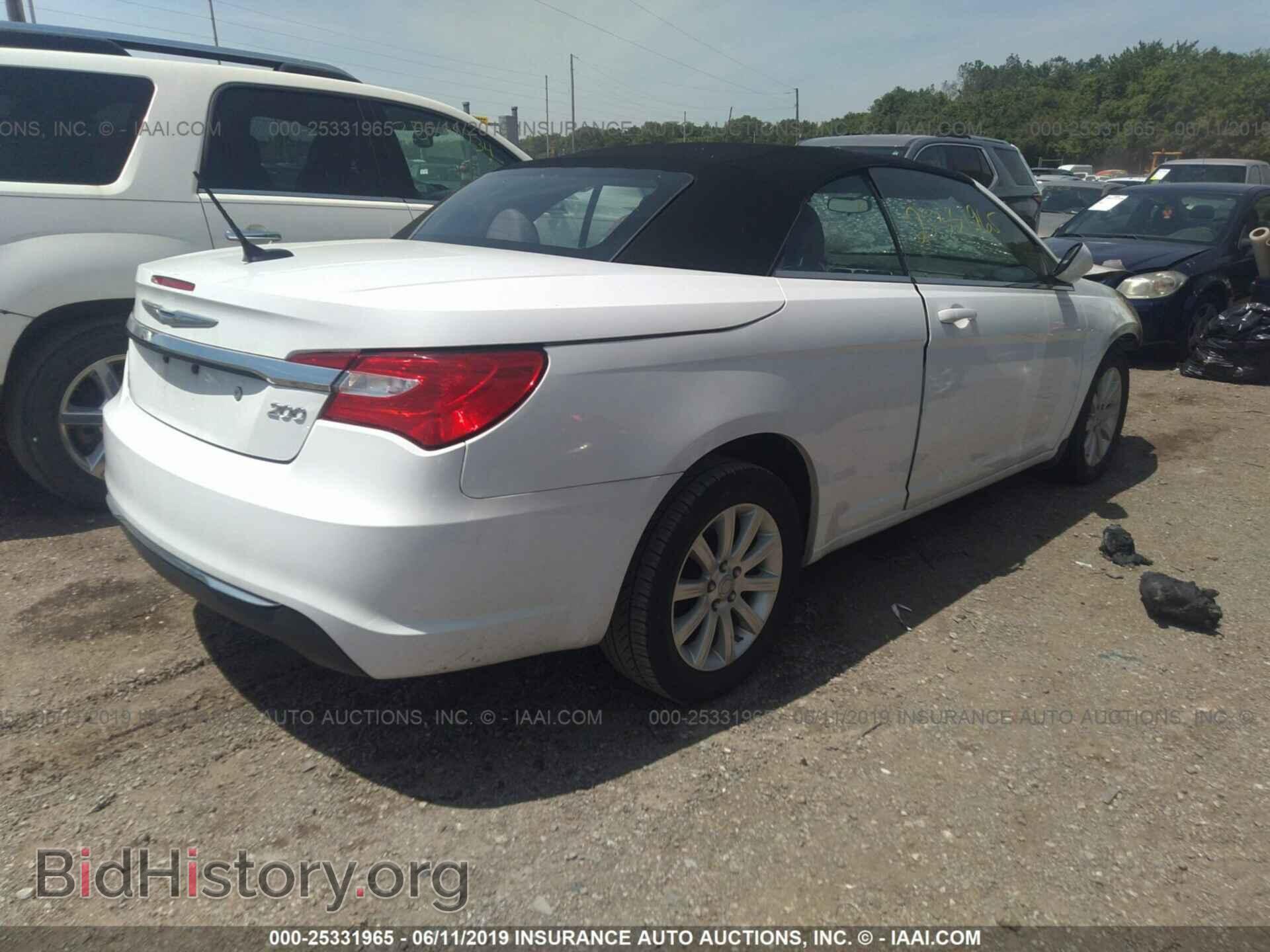 2012 CHRYSLER 200 - VIN: 1C3BCBEB1CN218675 - Фото 4