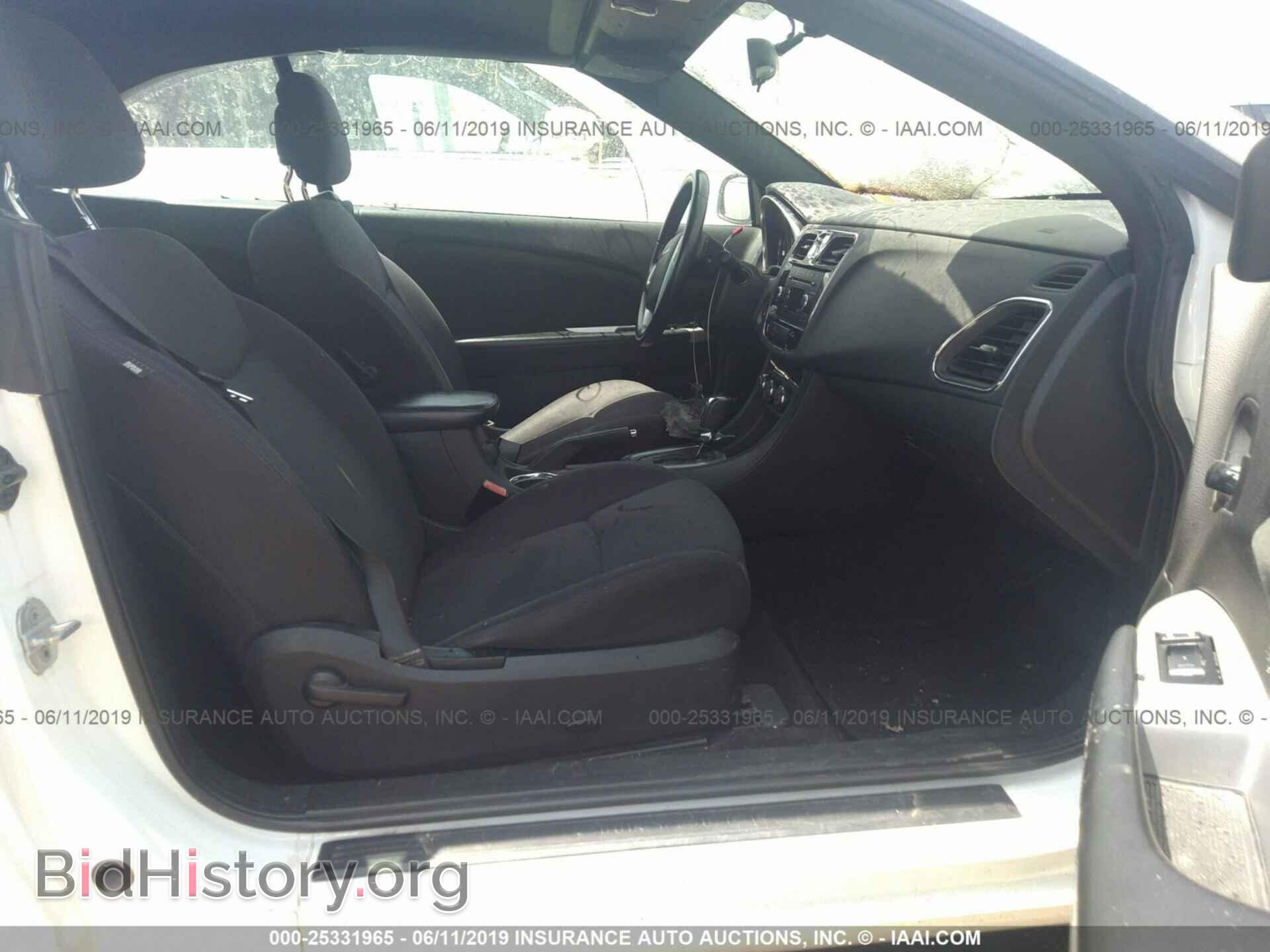 2012 CHRYSLER 200 - VIN: 1C3BCBEB1CN218675 - Фото 5