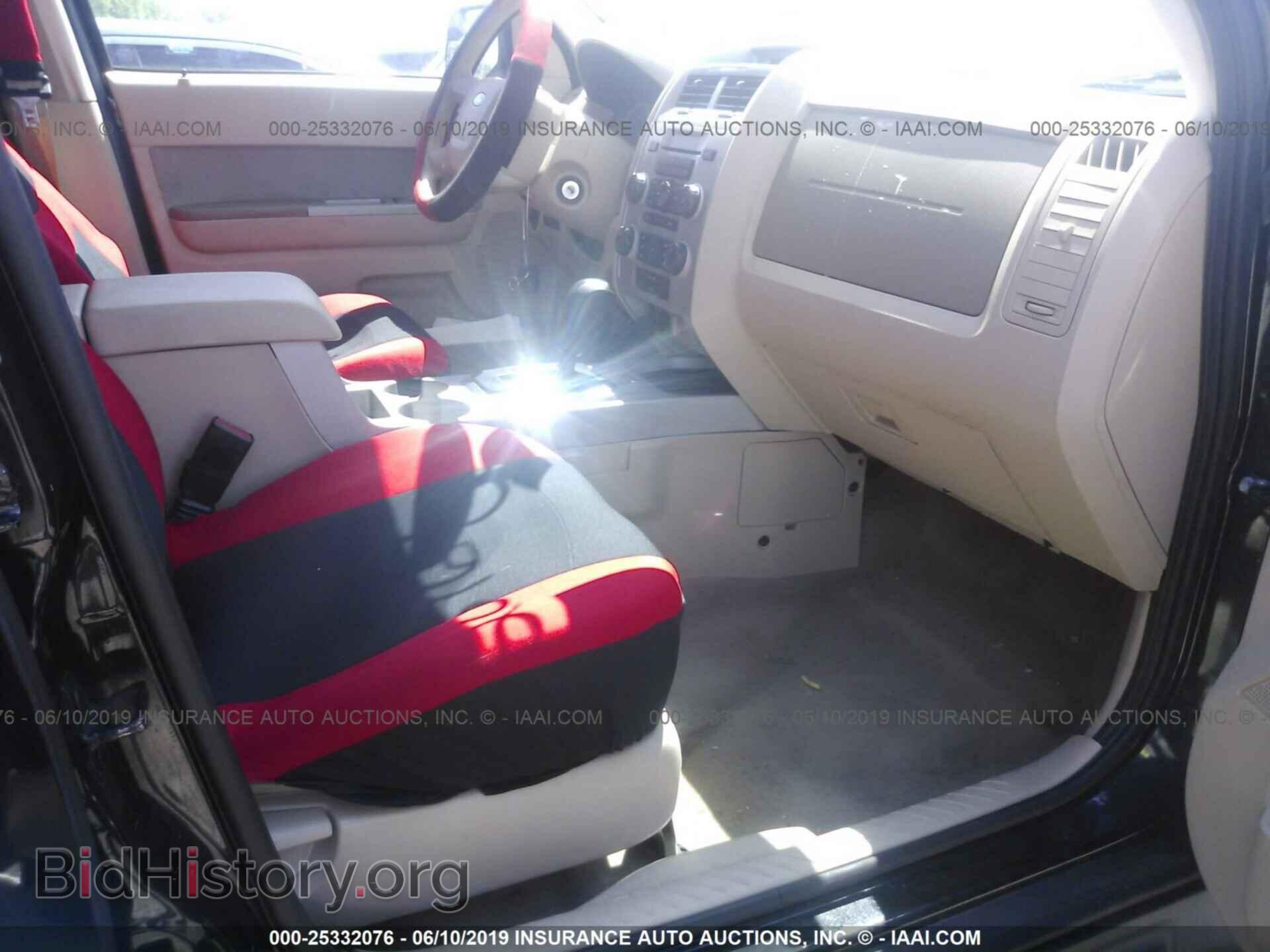 2011 FORD ESCAPE - VIN: 1FMCU0D77BKB00057 - Photo 5