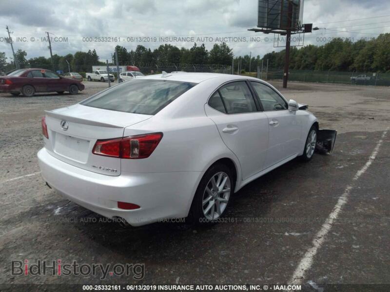 2011 Lexus IS (VIN JTHCF5C22B5048819) — photo 4 of 10