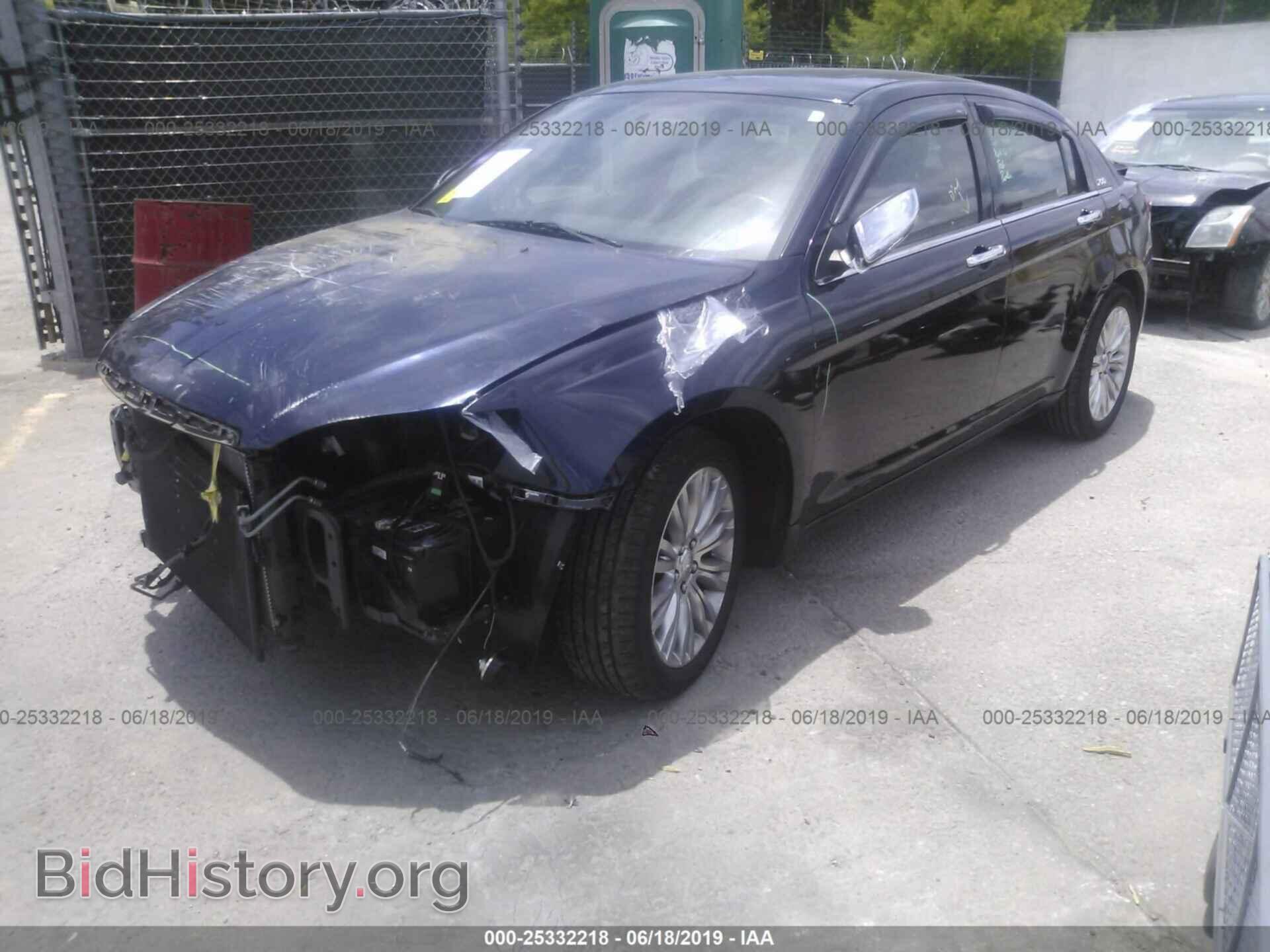 2012 CHRYSLER 200 - VIN: 1C3CCBCG8CN161202 - Photo 2