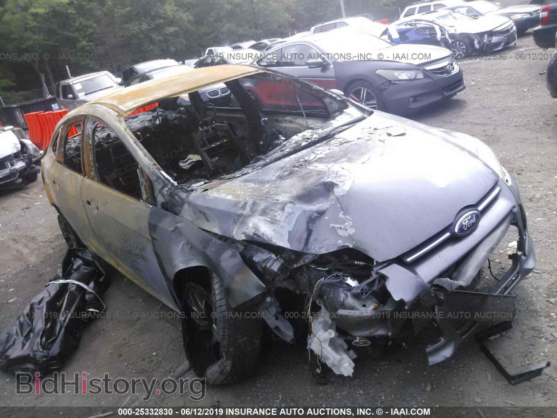 Photo 1FAHP3E23CL408544 - FORD FOCUS 2012
