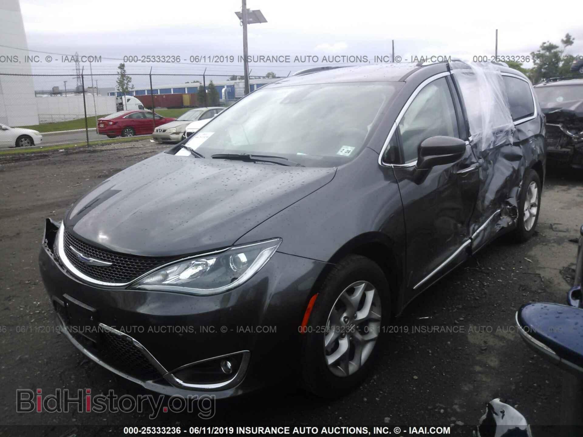 2019 CHRYSLER PACIFICA - VIN: 2C4RC1EG0KR549880 - Photo 2