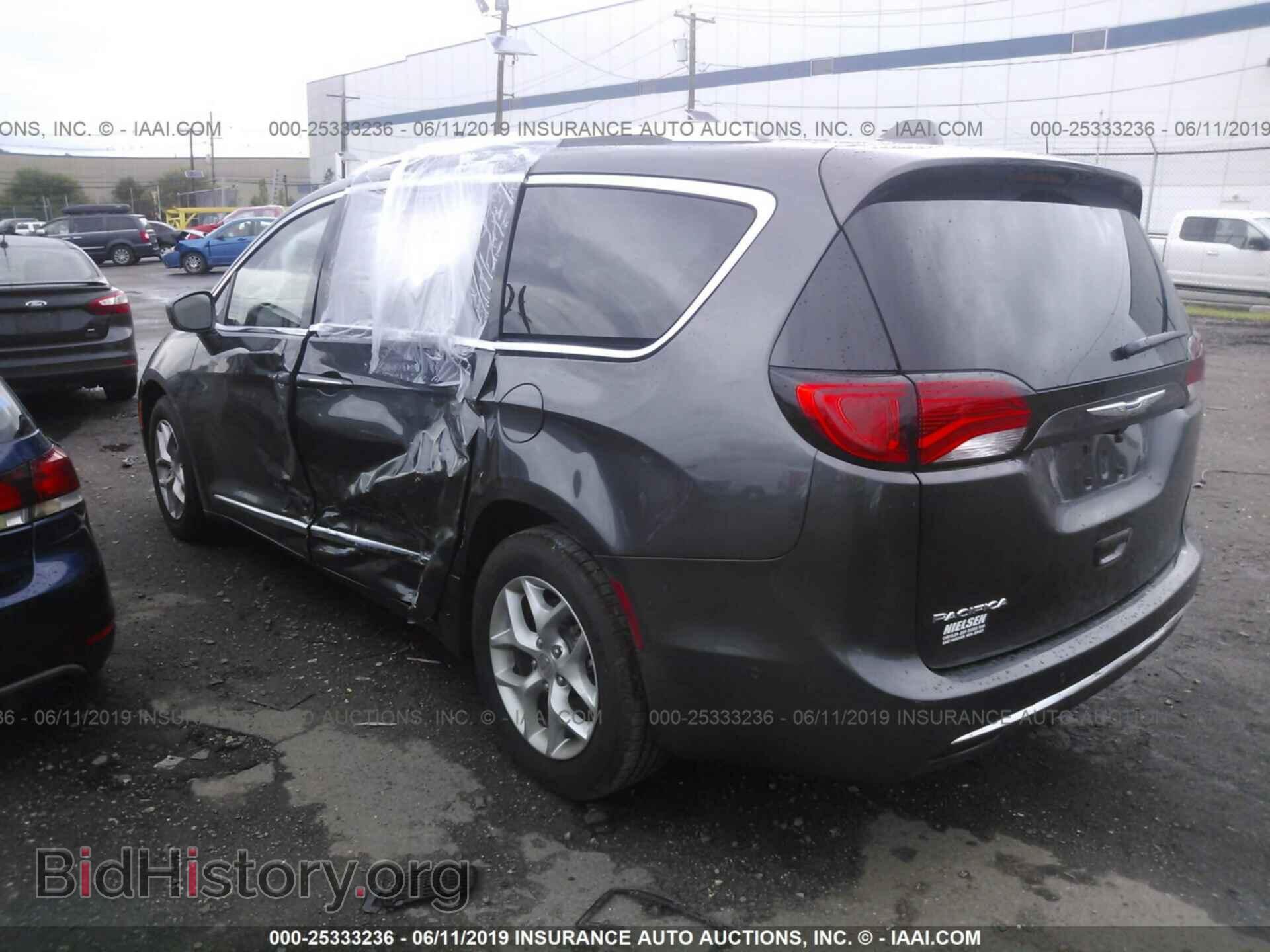 2019 CHRYSLER PACIFICA - VIN: 2C4RC1EG0KR549880 - Photo 3