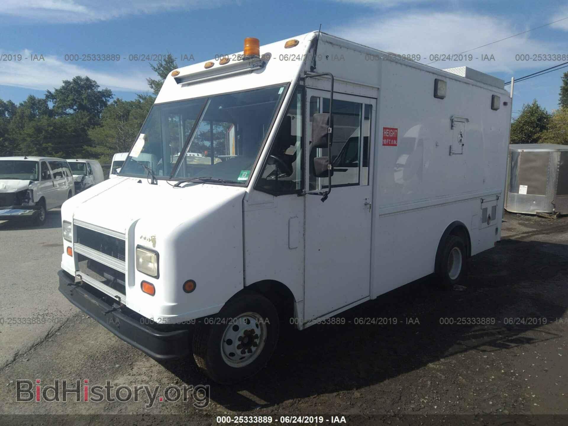 2000 FORD ECONOLINE - VIN: 1FCJE39L3YHA85708 - Фото 2