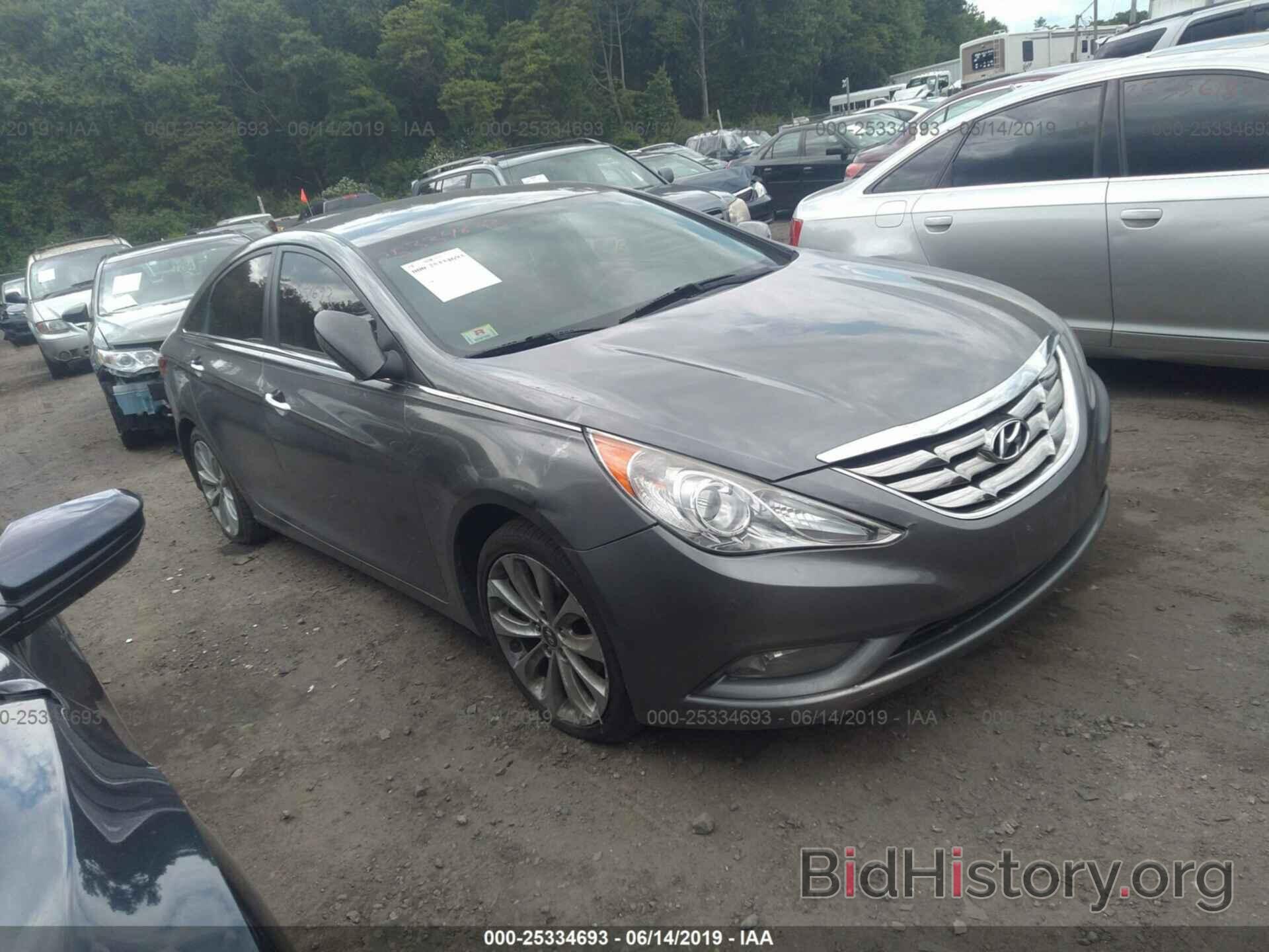 Photo 5NPEC4ABXBH248833 - HYUNDAI SONATA 2011