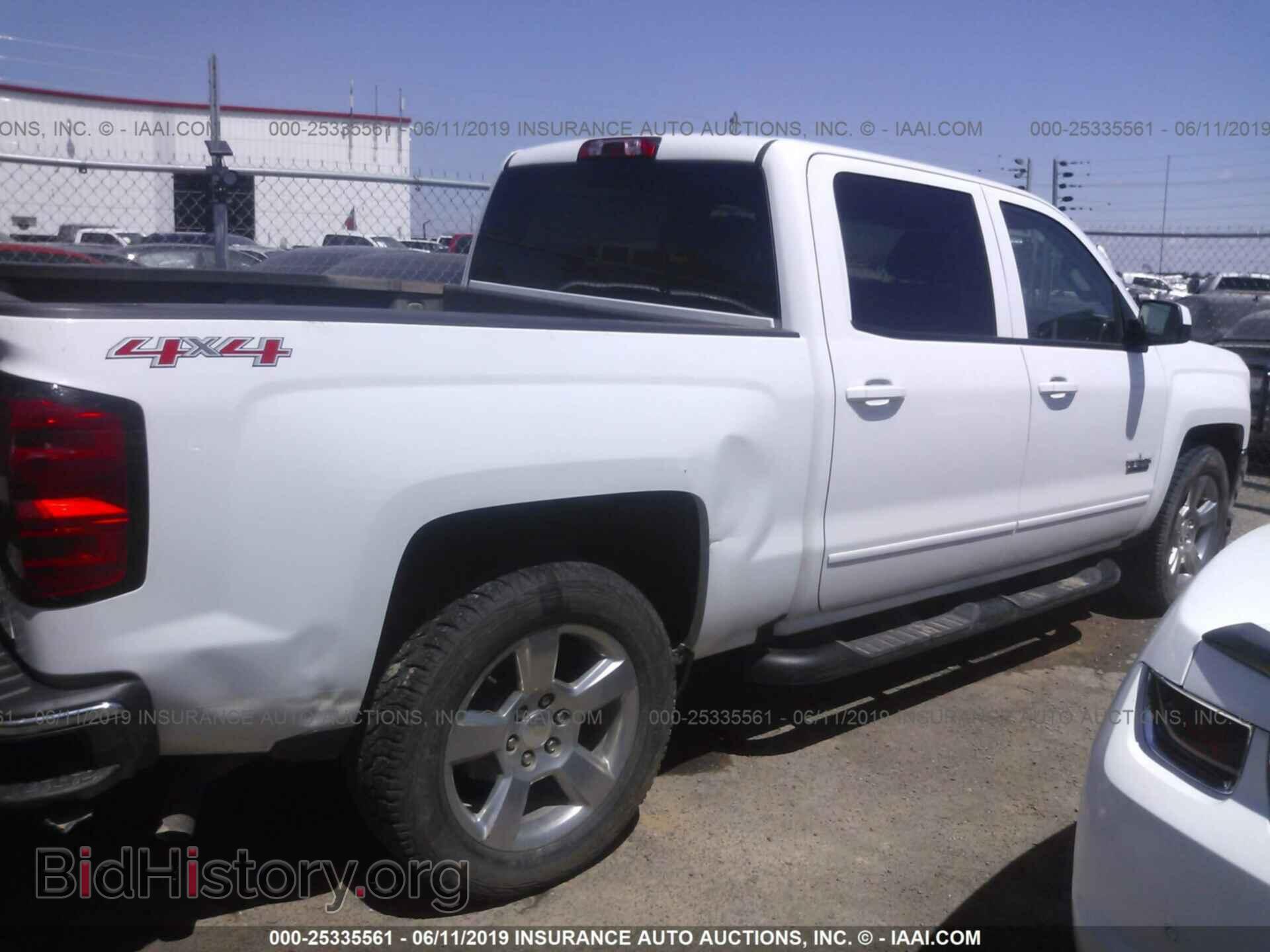 2017 CHEVROLET SILVERADO - VIN: 3GCUKREC9HG324896 - Photo 4
