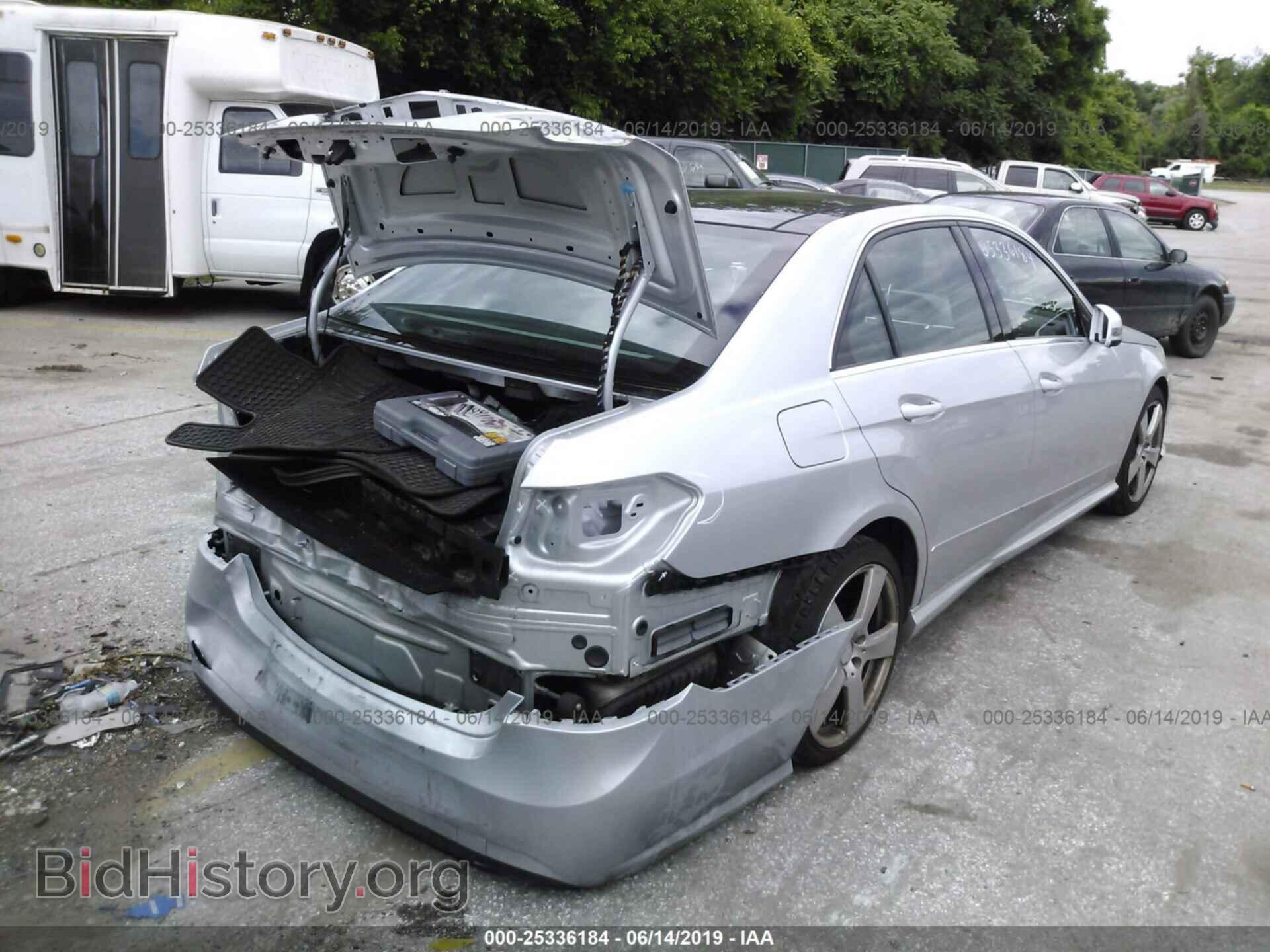 2010 MERCEDES-BENZ E - VIN: WDDHF5GB7AA059800 - Фото 4