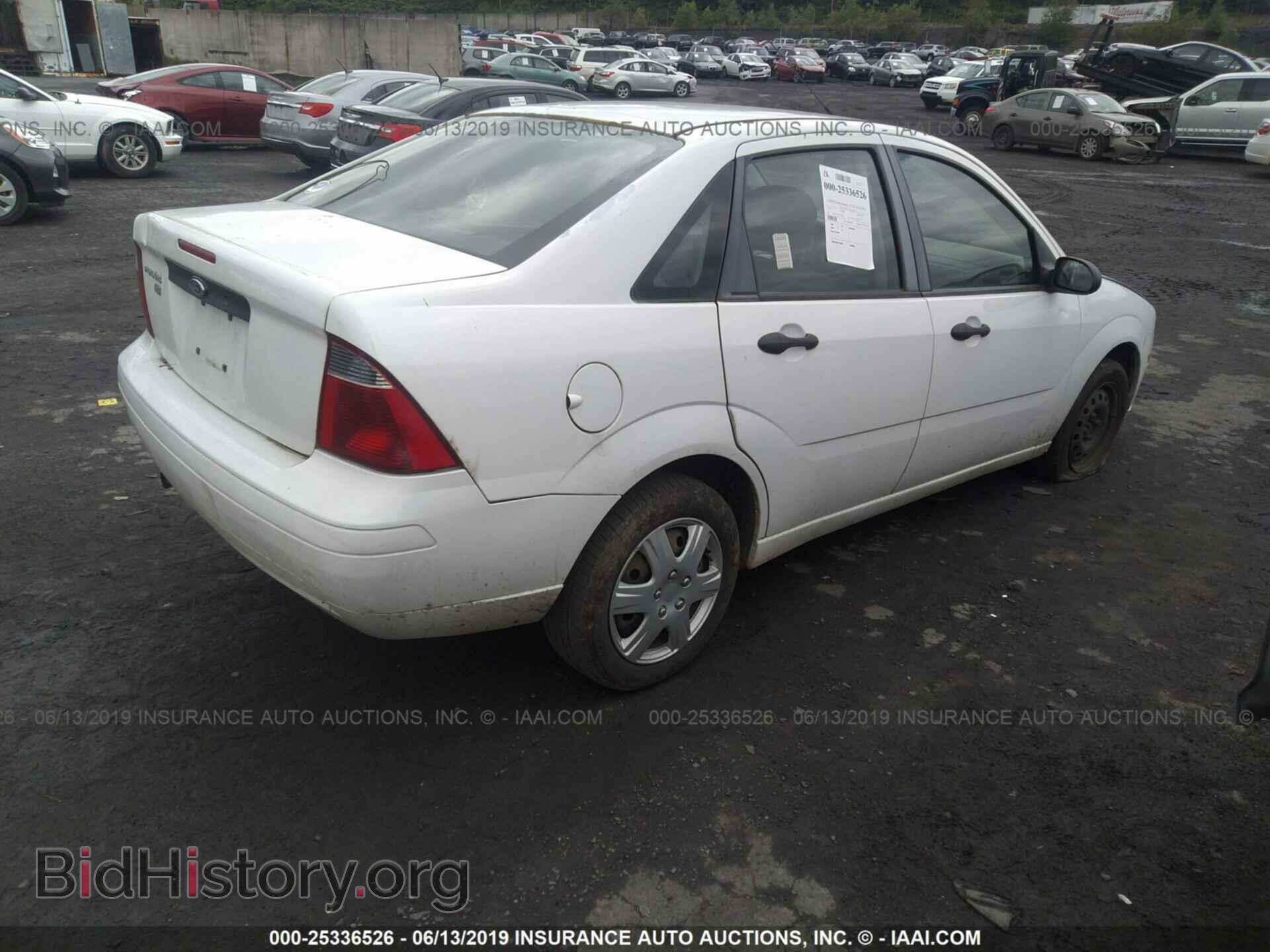 2007 FORD FOCUS - VIN: 1FAFP34N57W348032 - Фото 4