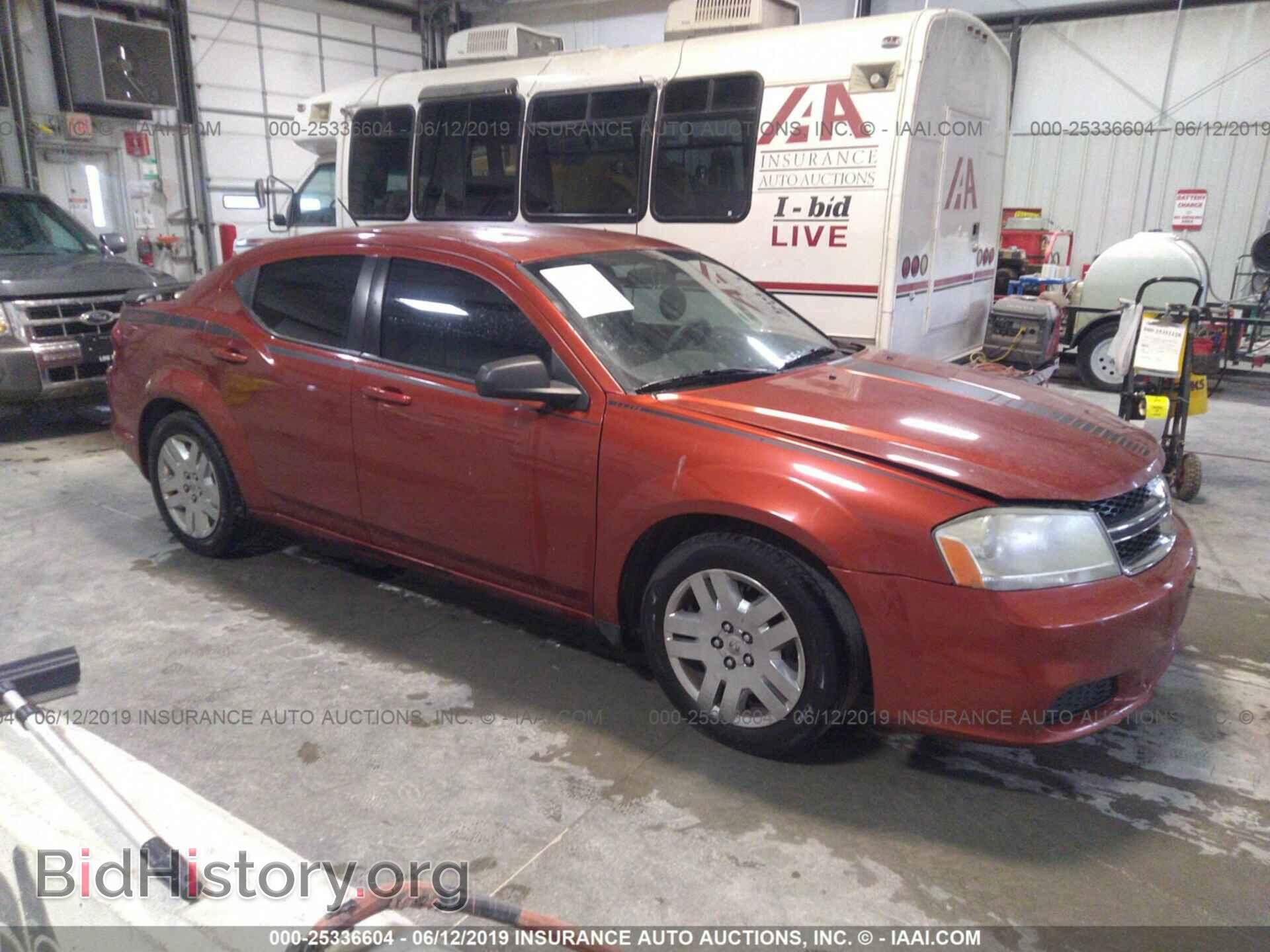 Photo 1C3CDZAB6CN272828 - DODGE AVENGER 2012