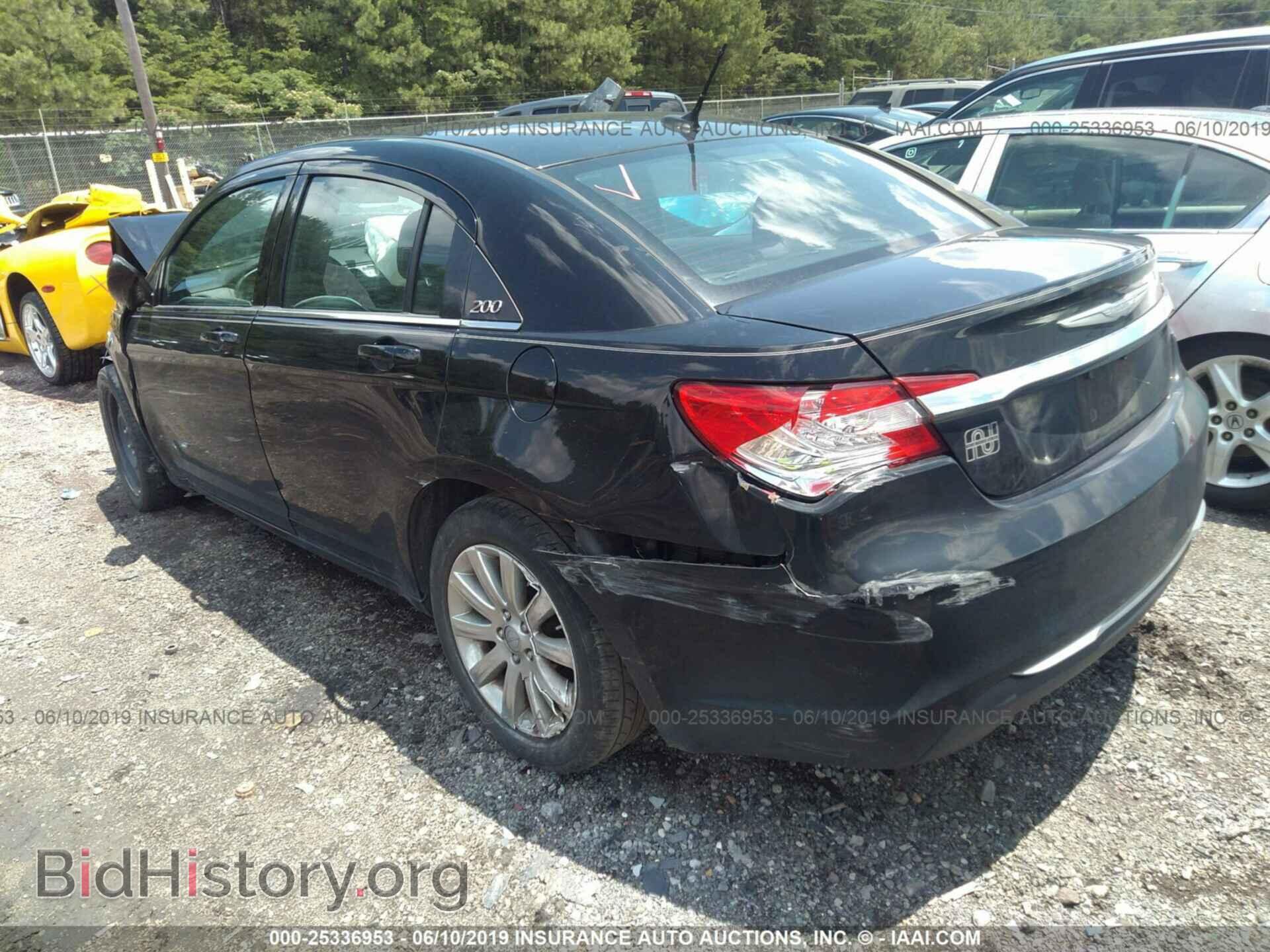 2013 CHRYSLER 200 - VIN: 1C3CCBBB6DN550072 - Фото 3