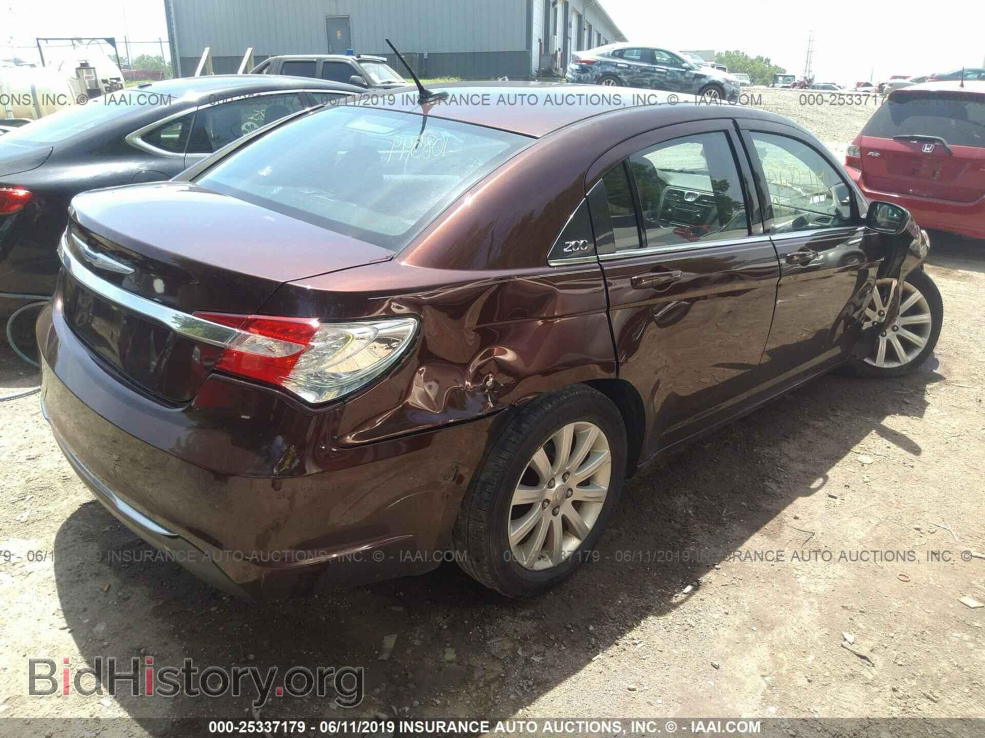 2013 CHRYSLER 200 - VIN: 1C3CCBBB4DN553598 - Фото 4