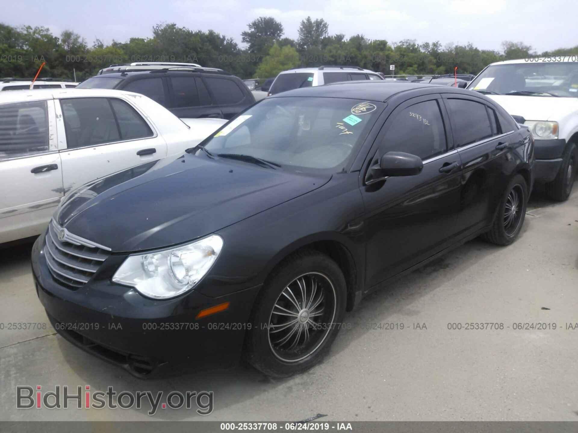 2010 CHRYSLER SEBRING - VIN: 1C3CC5FBXAN154363 - Фото 2