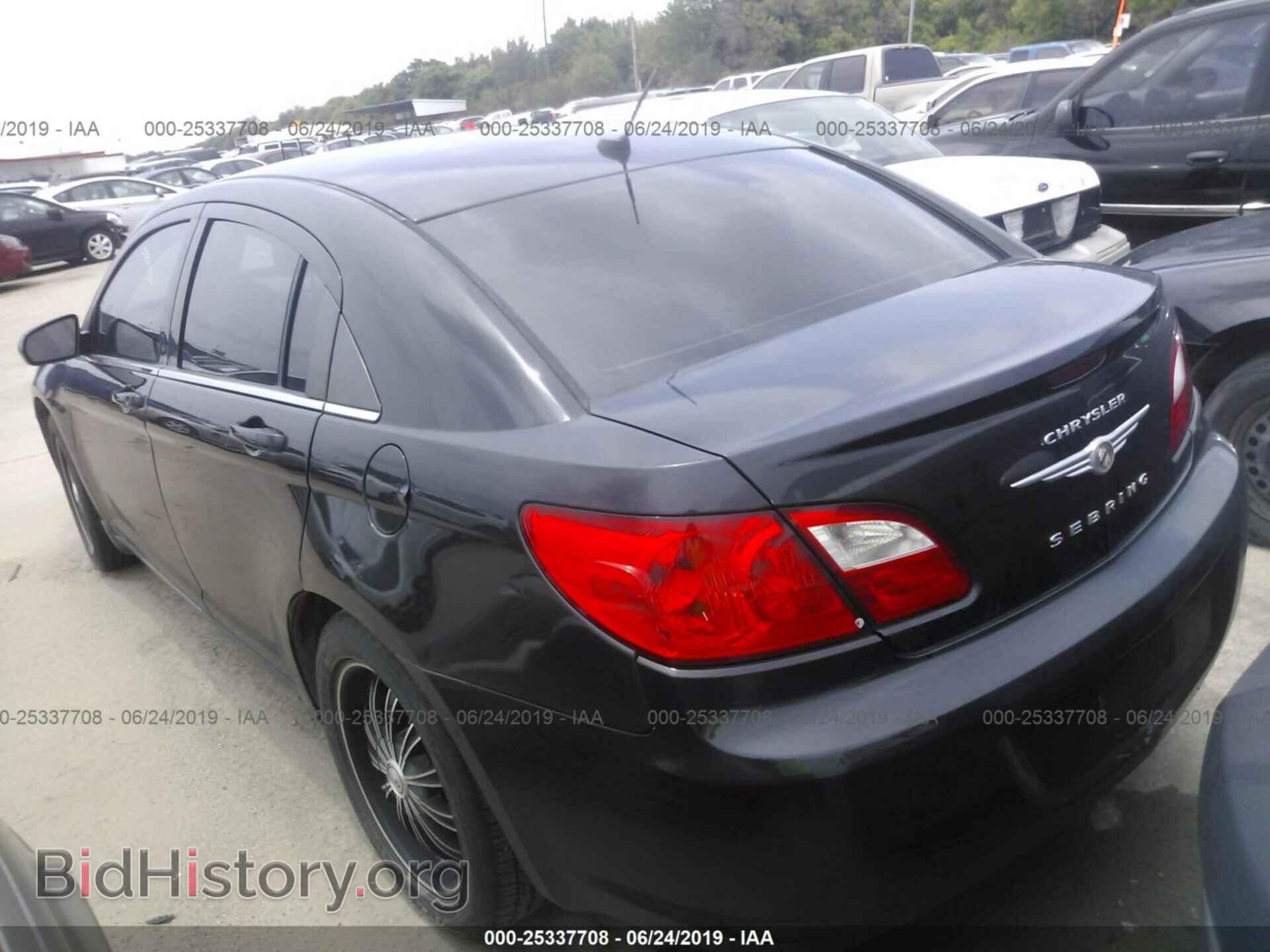 2010 CHRYSLER SEBRING - VIN: 1C3CC5FBXAN154363 - Фото 3