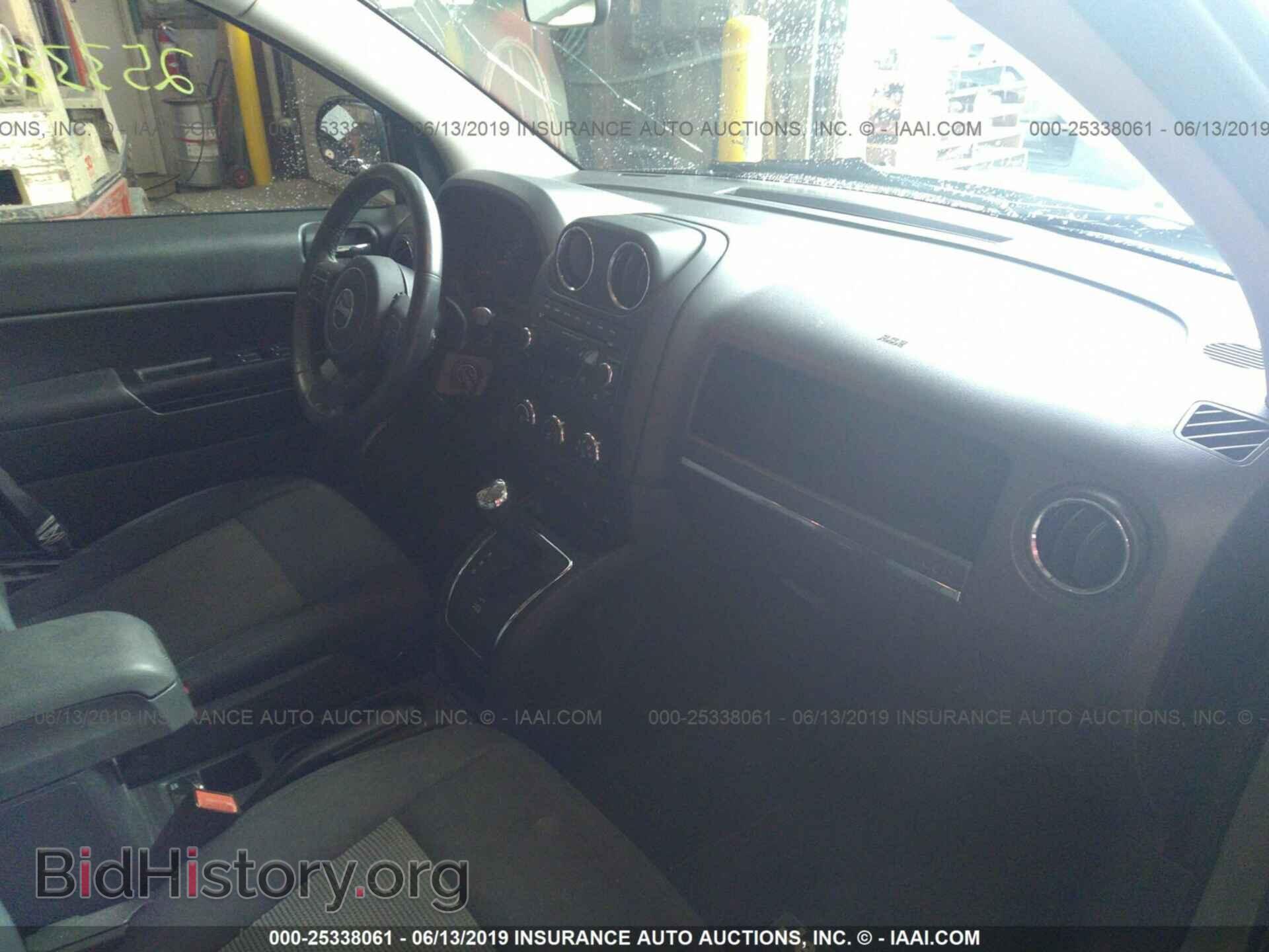 2012 JEEP COMPASS - VIN: 1C4NJDEBXCD604074 - Фото 5