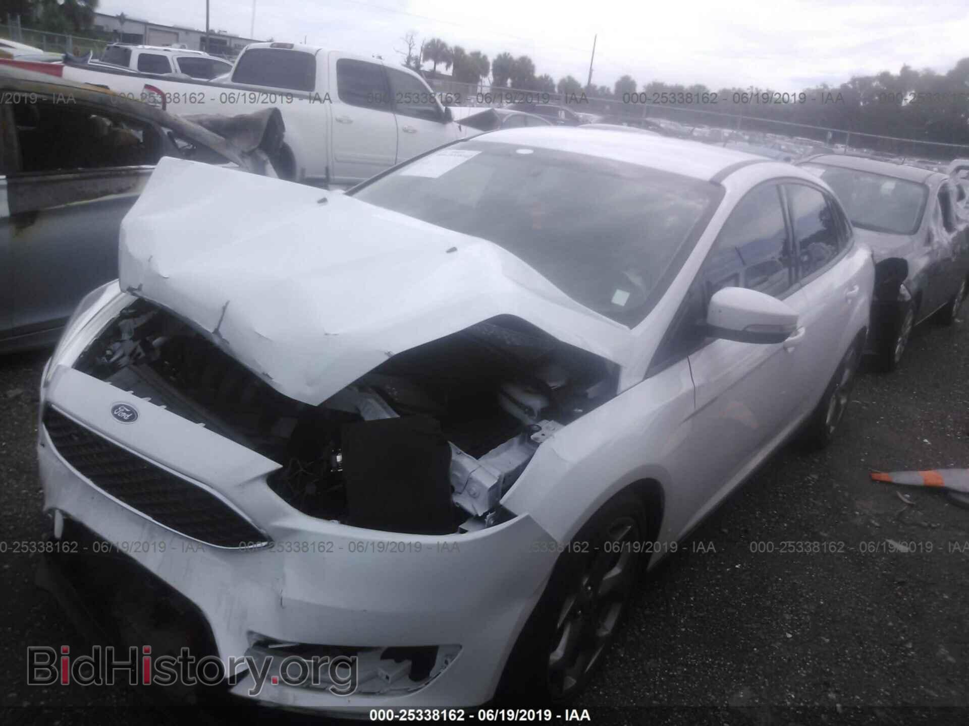 2017 FORD FOCUS - VIN: 1FADP3F25HL232228 - Фото 2