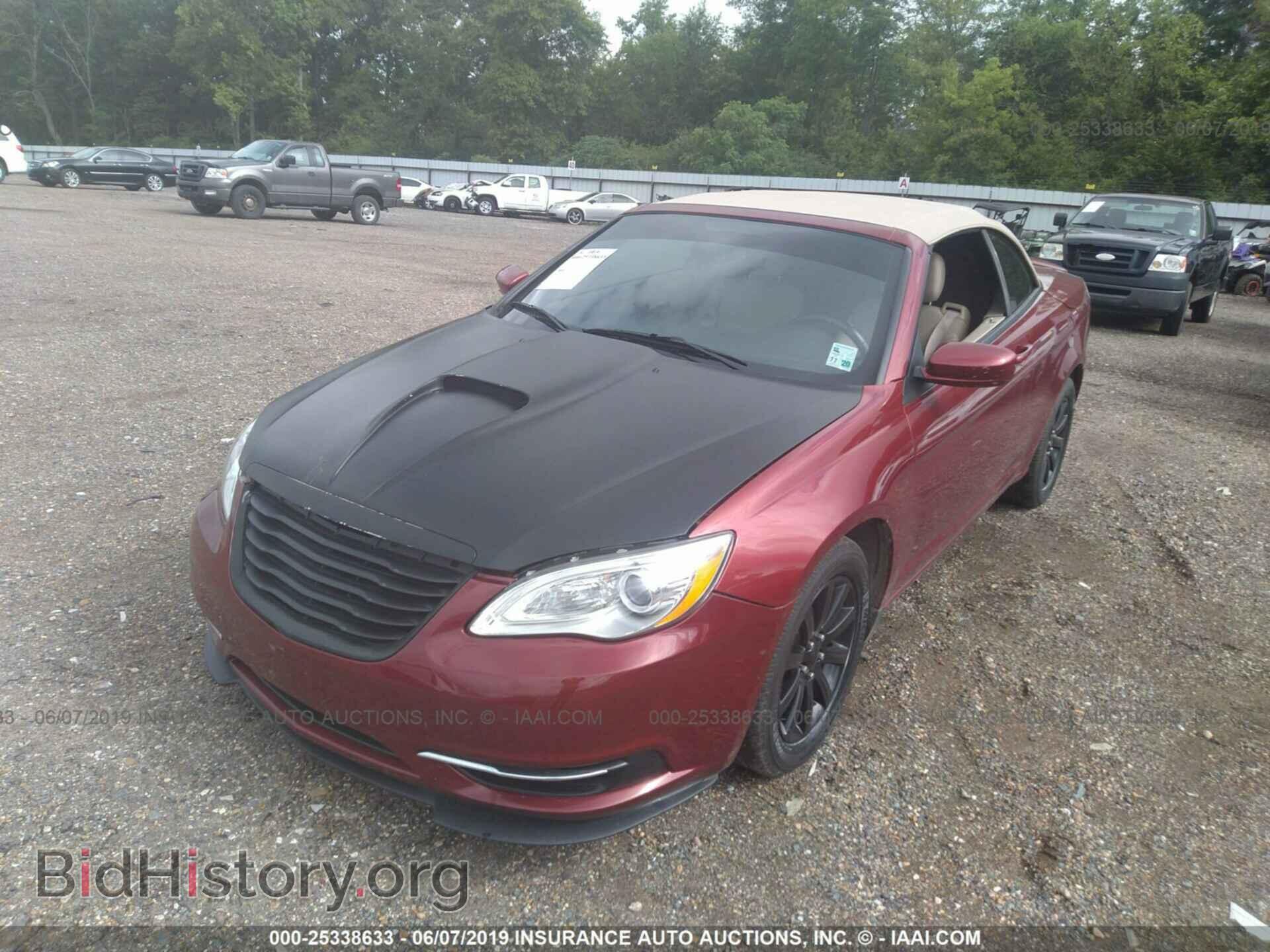 2013 CHRYSLER 200 - VIN: 1C3BCBEG7DN554666 - Photo 2