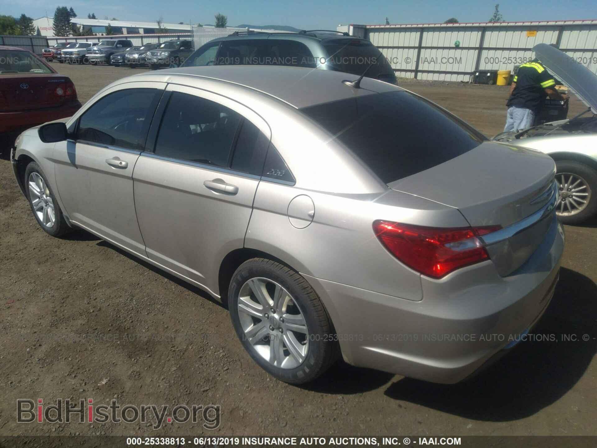 2013 CHRYSLER 200 - VIN: 1C3CCBBB0DN734407 - Photo 3