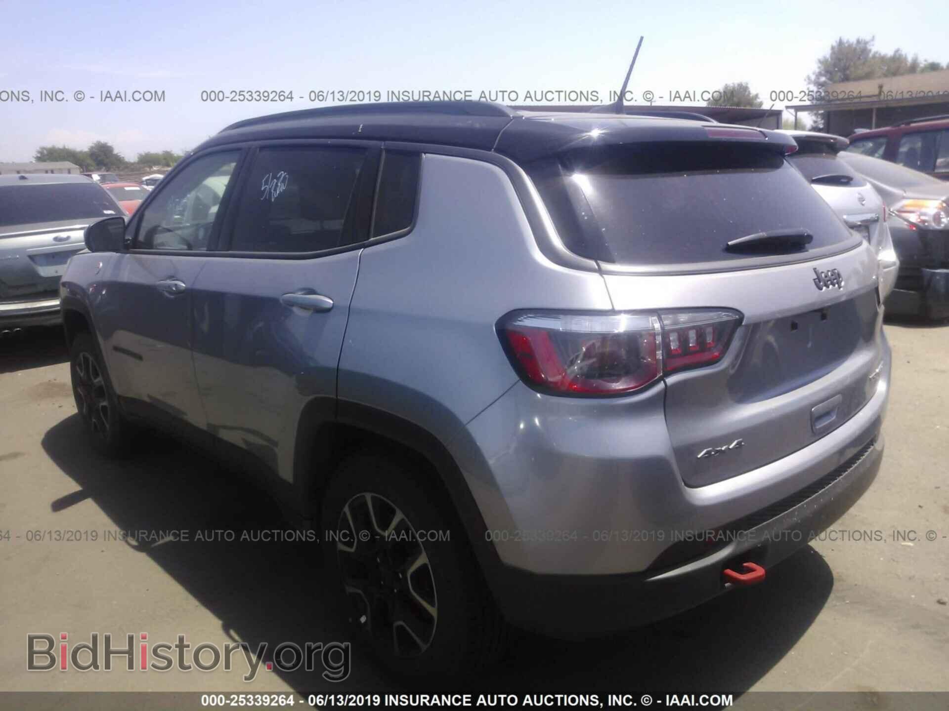 2019 JEEP COMPASS - VIN: 3C4NJDDB7KT668955 - Фото 3