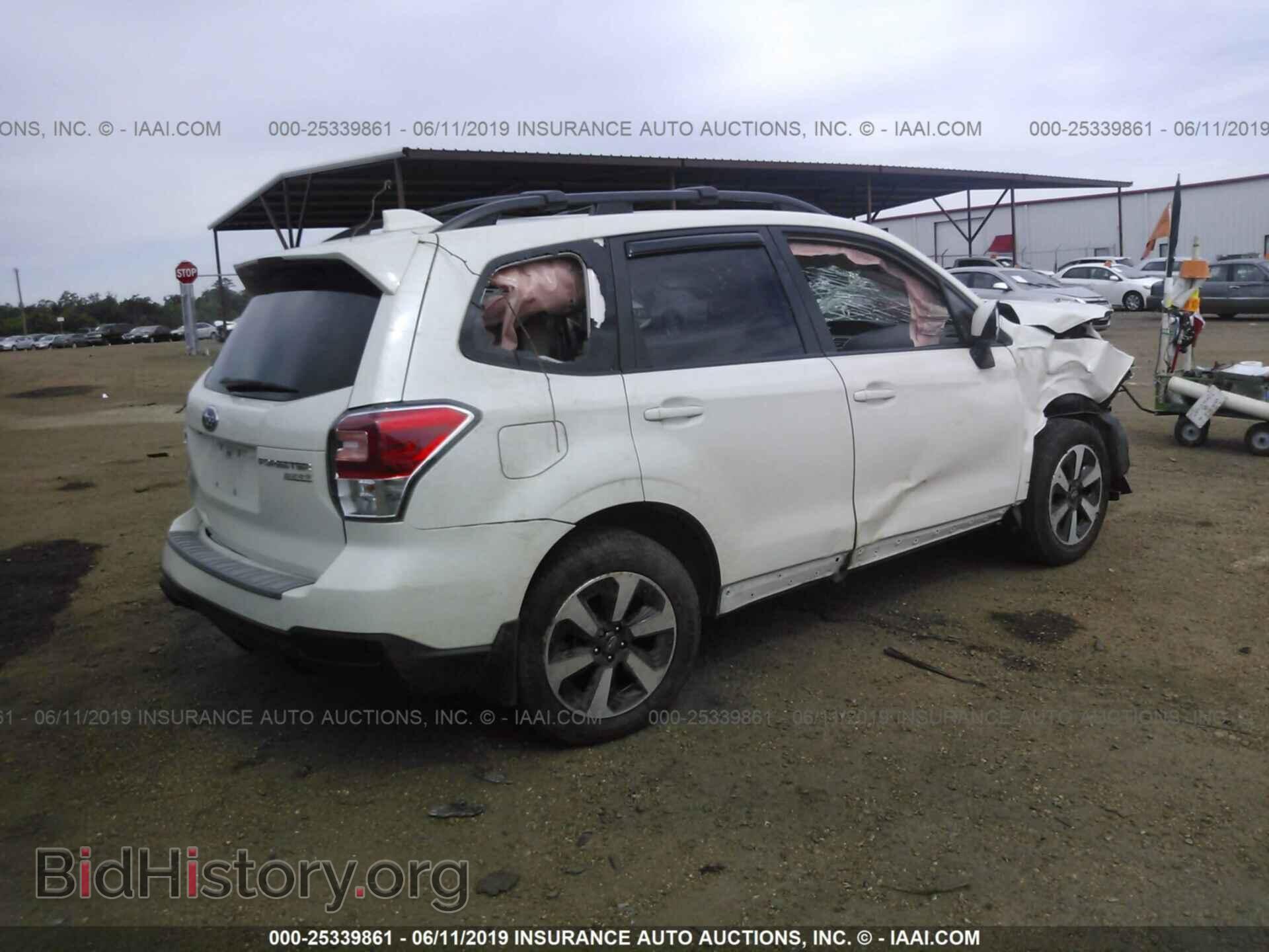 2017 SUBARU FORESTER - VIN: JF2SJAGC8HH583184 - Photo 4