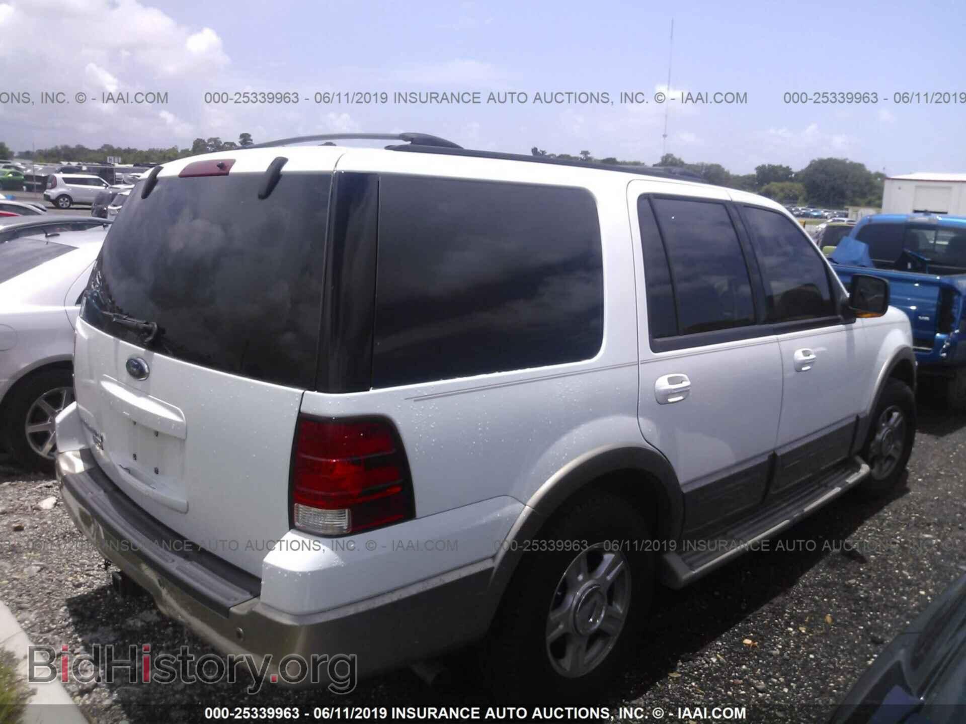 2004 FORD EXPEDITION - VIN: 1FMFU17L24LB91232 - Photo 4
