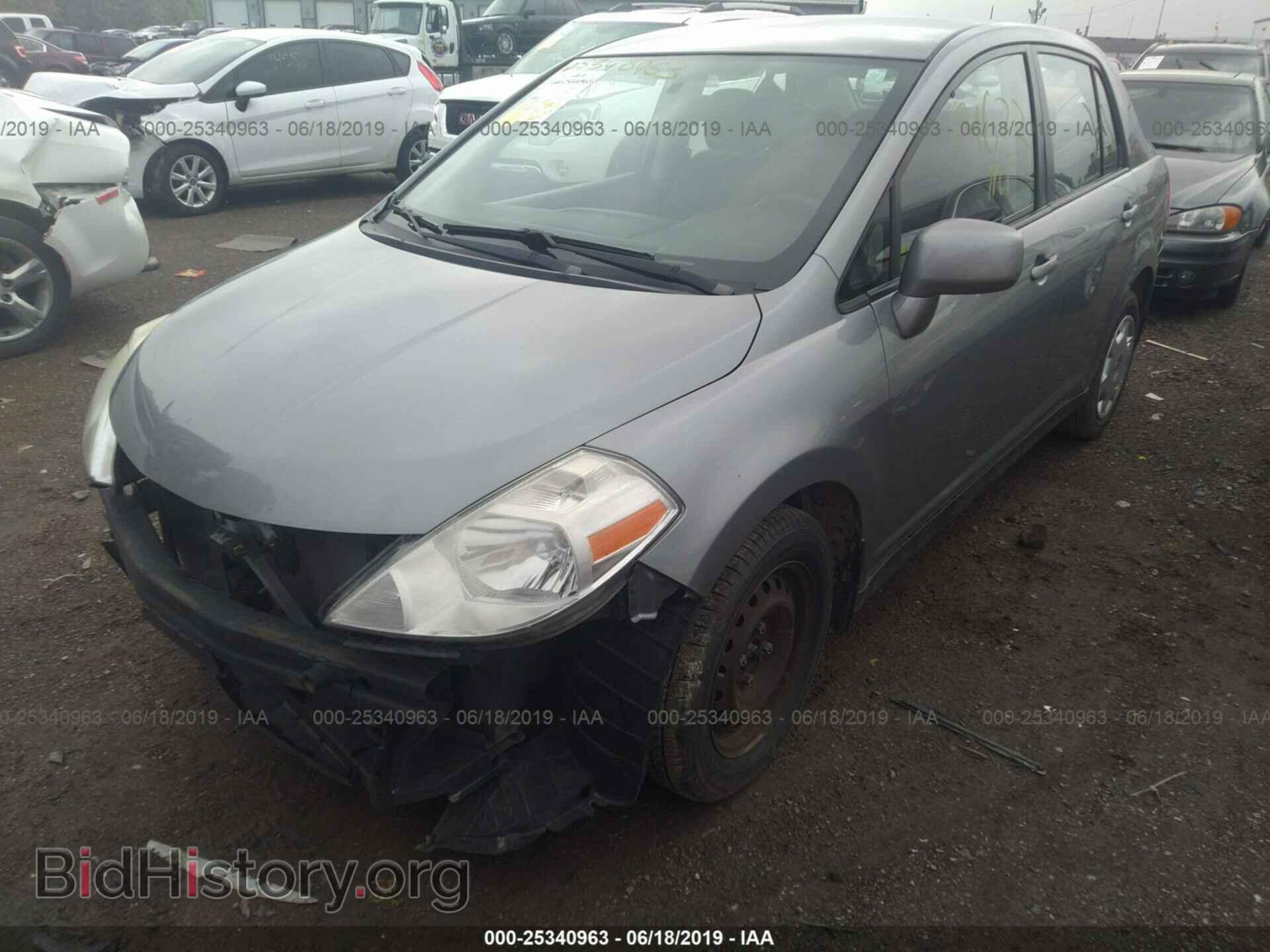 2009 NISSAN VERSA - VIN: 3N1BC11E39L403795 - Фото 2