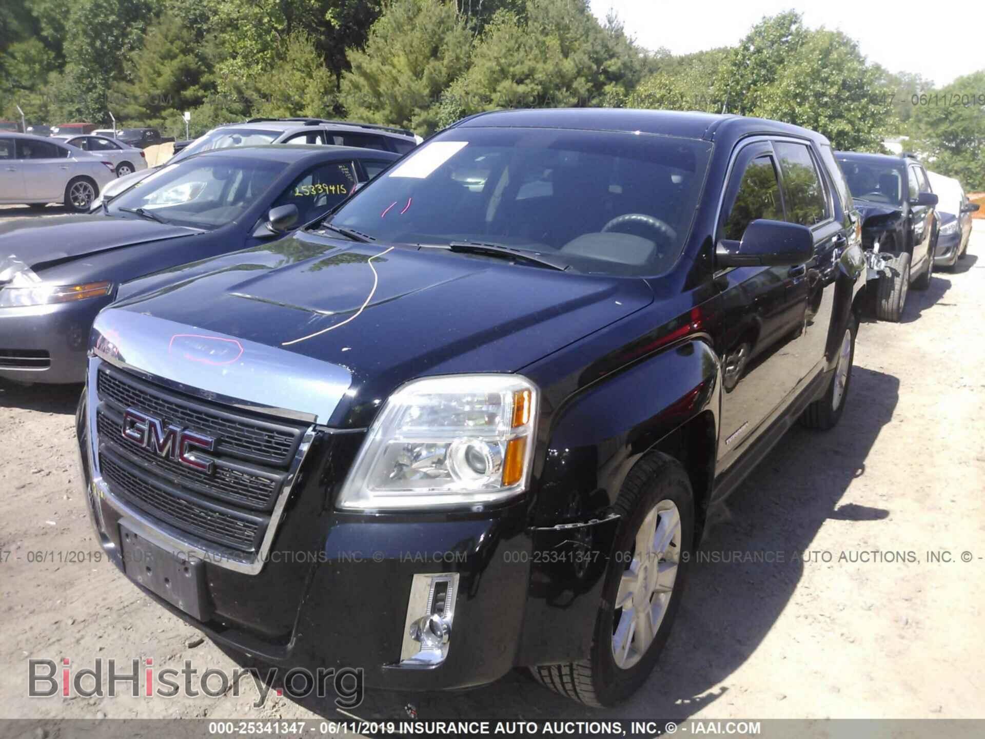 2011 GMC TERRAIN - VIN: 2CTFLREC8B6435520 - Photo 2