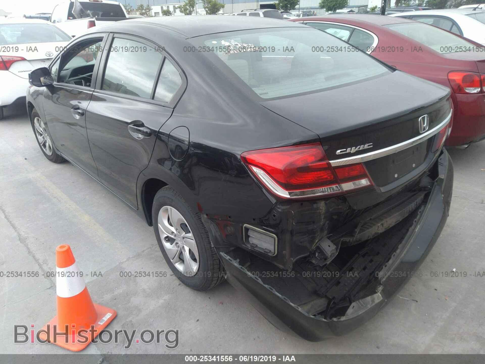2013 HONDA CIVIC - VIN: 19XFB2F58DE295123 - Фото 3