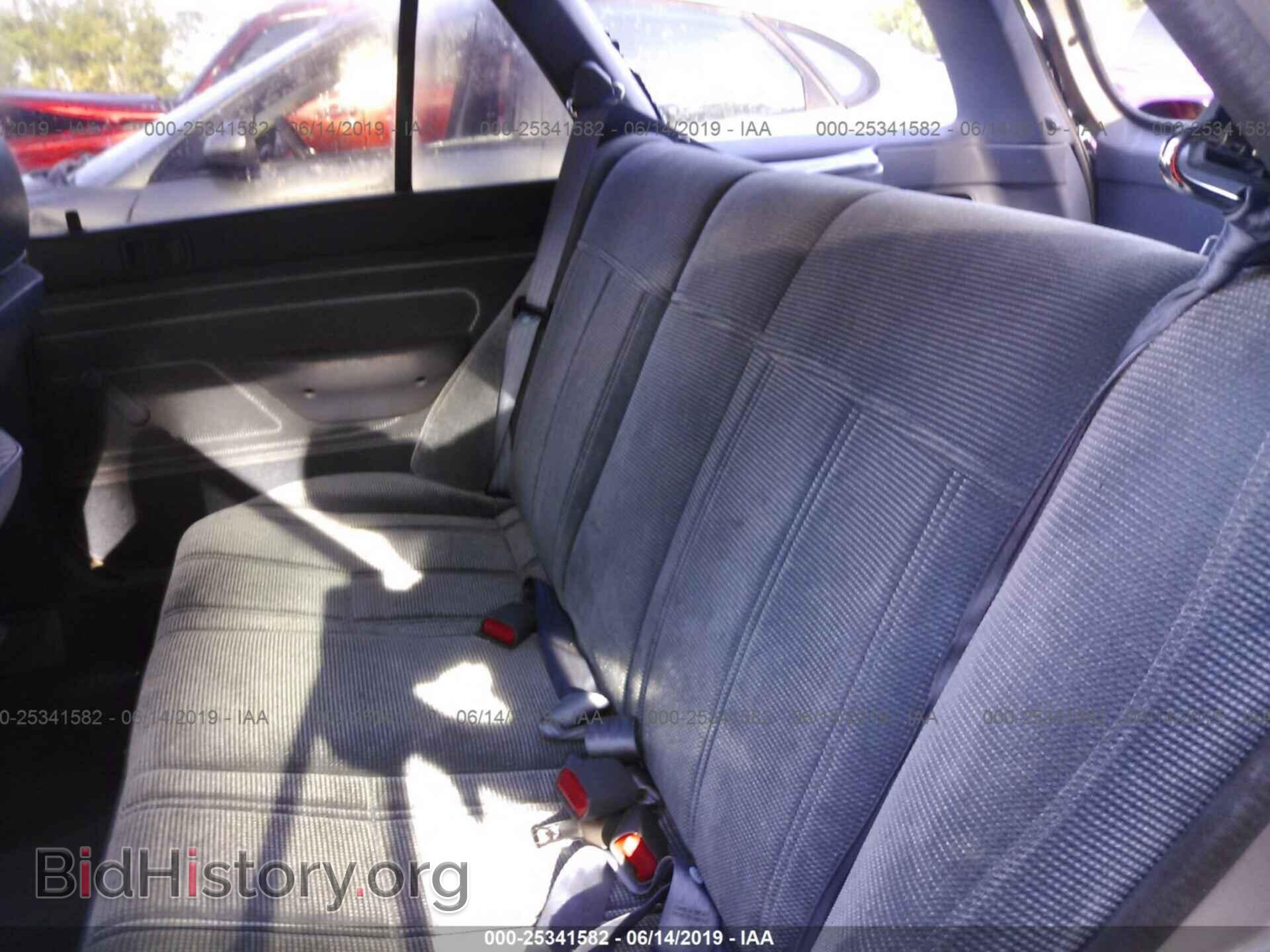 1992 FORD ESCORT - VIN: 3FAPP15J2NR156135 - Фото 8