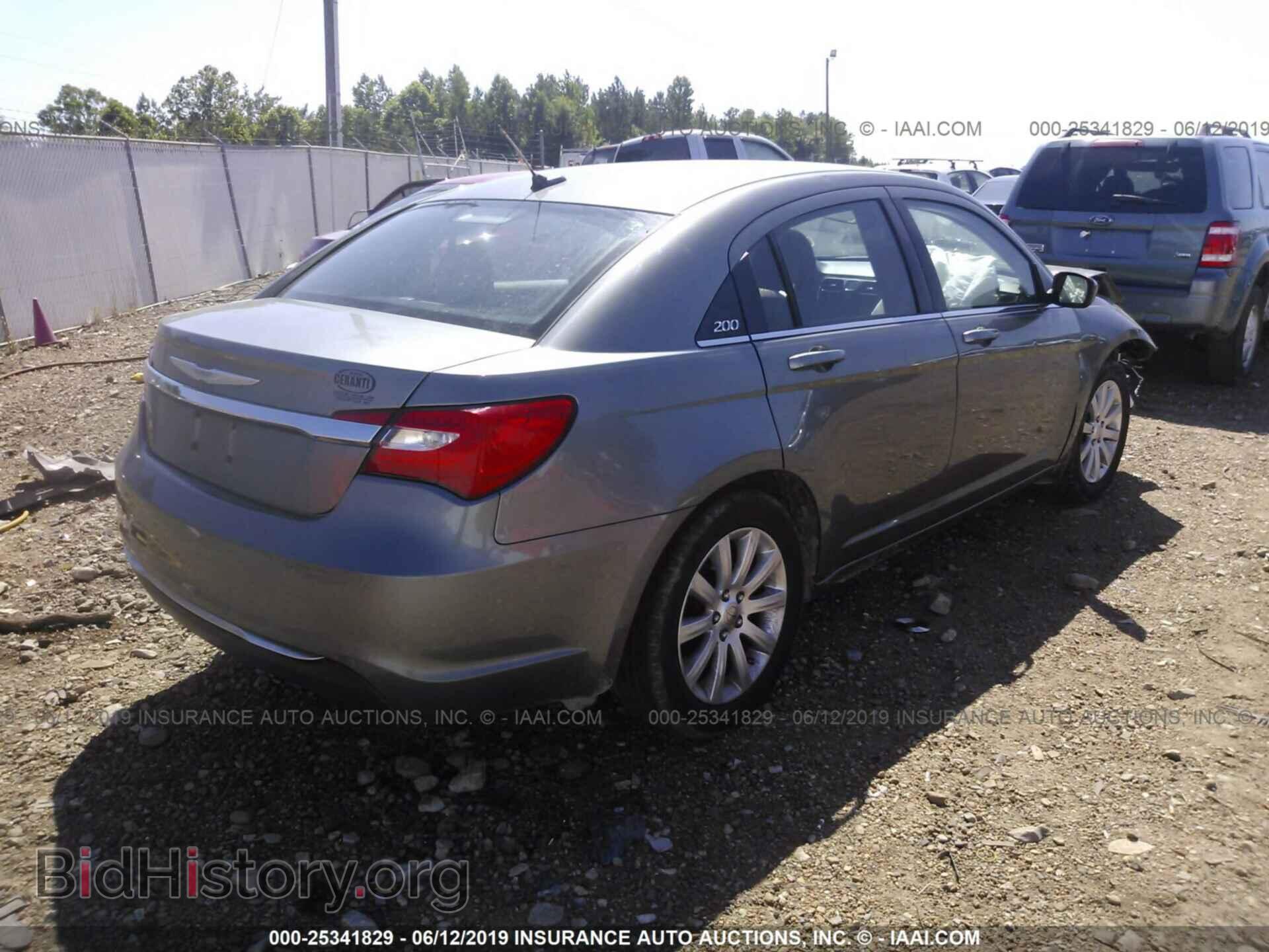 2012 CHRYSLER 200 - VIN: 1C3CCBBB9CN132071 - Фото 4