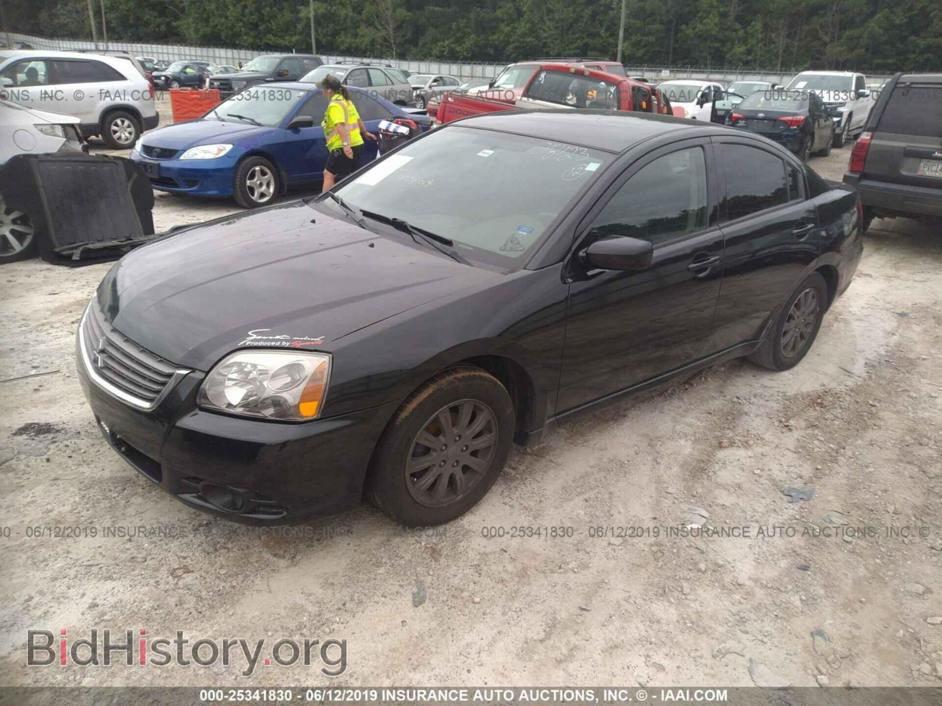2012 MITSUBISHI GALANT - VIN: 4A32B2FF7CE018123 - Фото 2