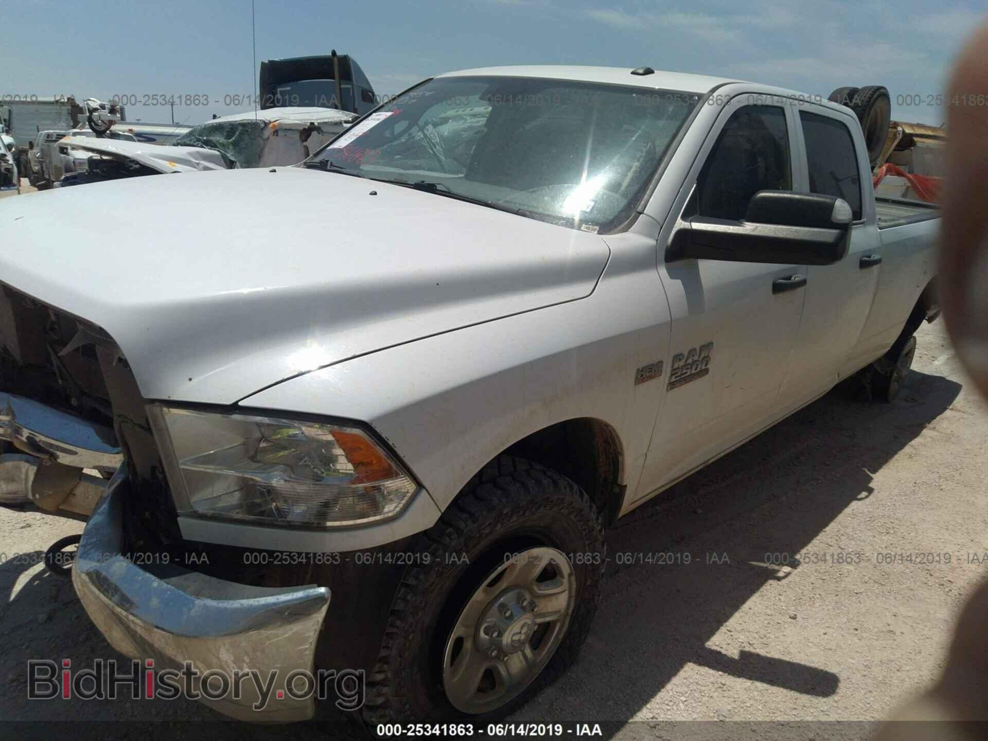 2016 RAM 2500 - VIN: 3C6UR5HJXGG118717 - Фото 2
