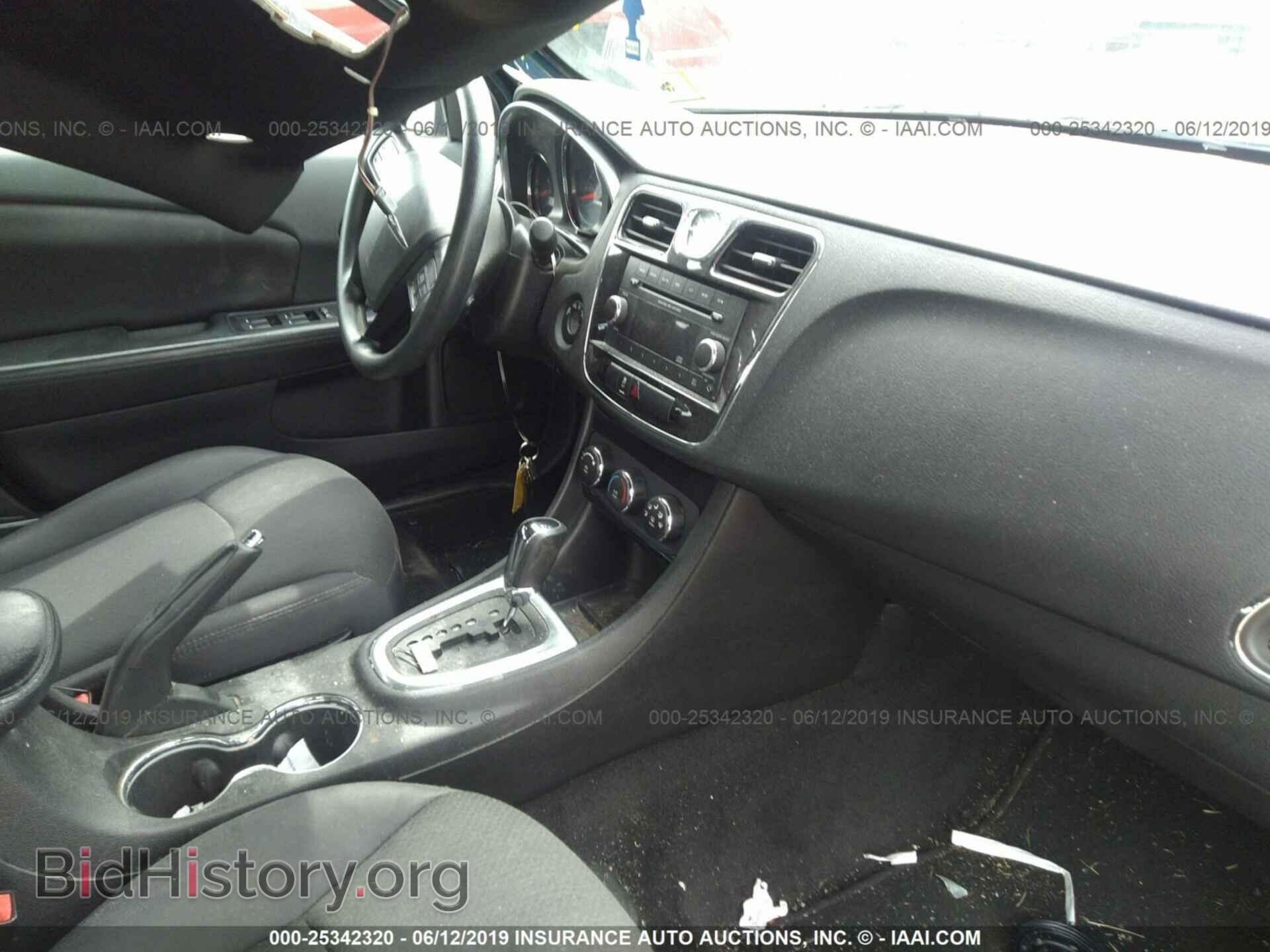 2013 CHRYSLER 200 - VIN: 1C3CCBAB3DN735889 - Photo 5