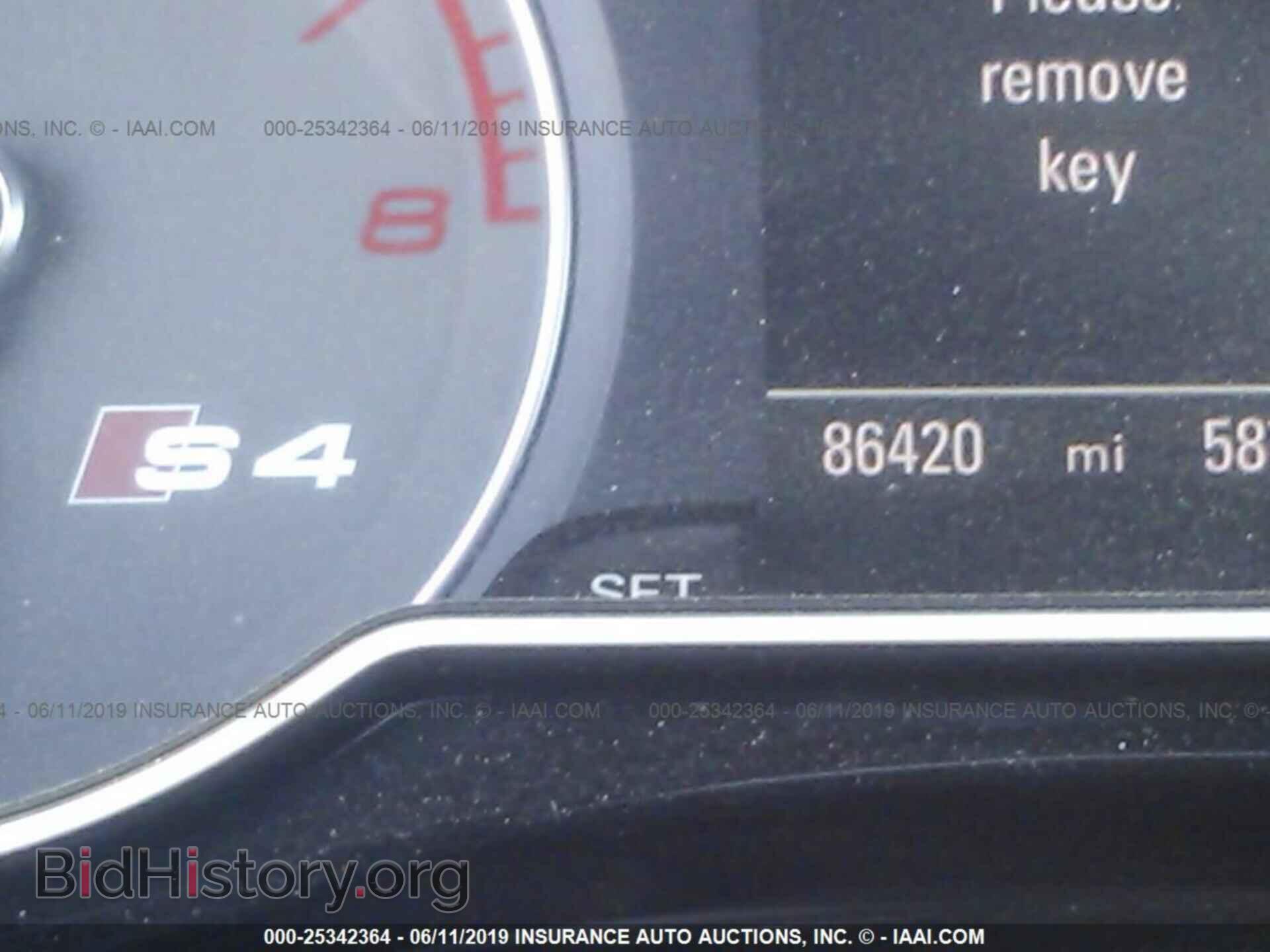 2013 AUDI S4 - VIN: WAUKGAFL4DA114852 - Фото 7