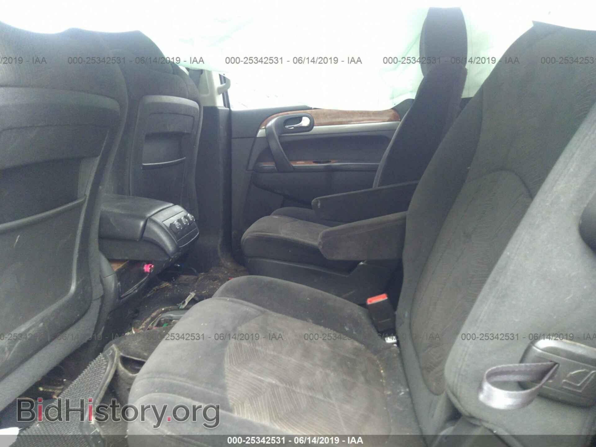 2011 BUICK ENCLAVE - VIN: 5GAKRAED7BJ257851 - Фото 8