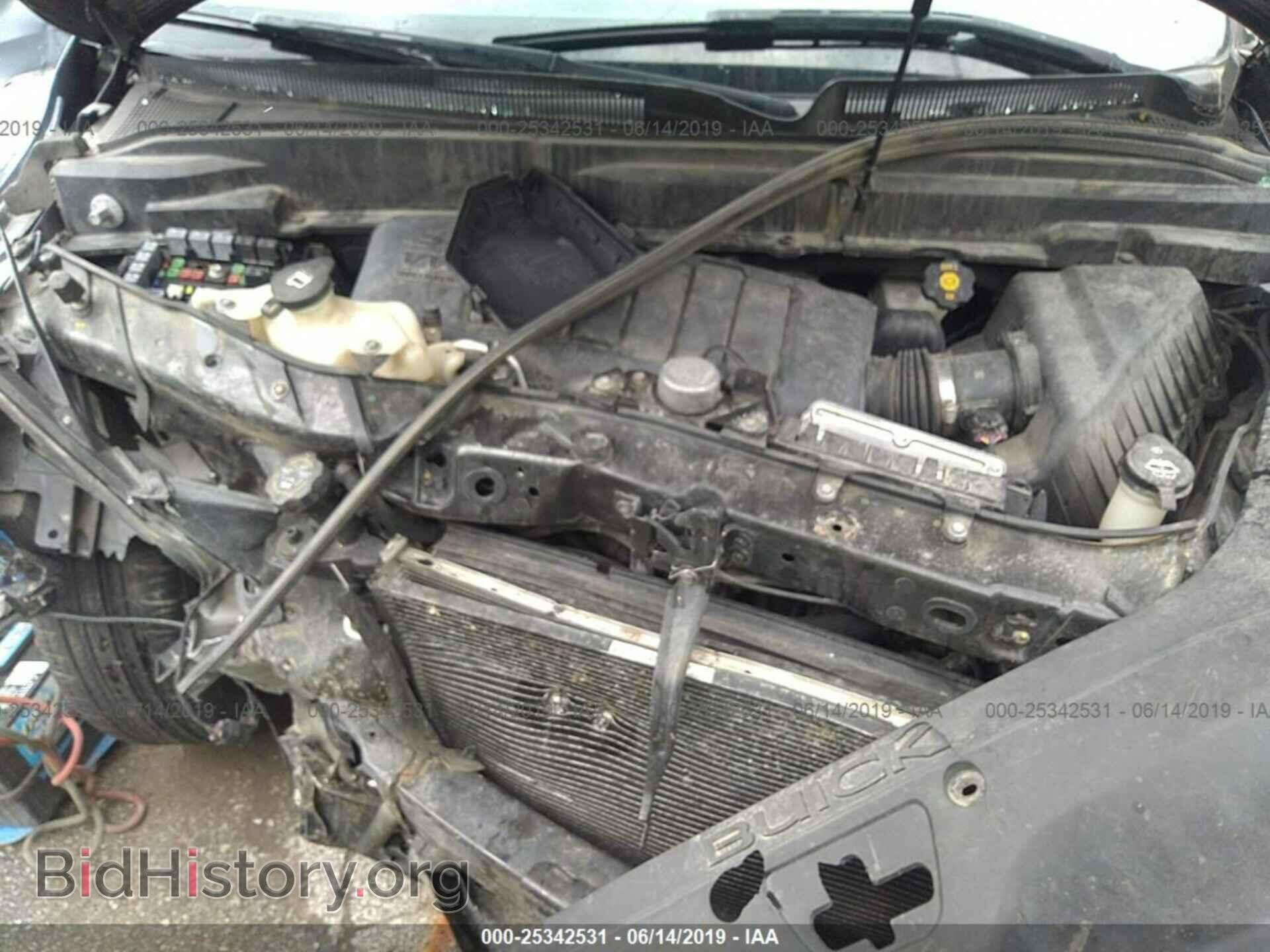 2011 BUICK ENCLAVE - VIN: 5GAKRAED7BJ257851 - Фото 10