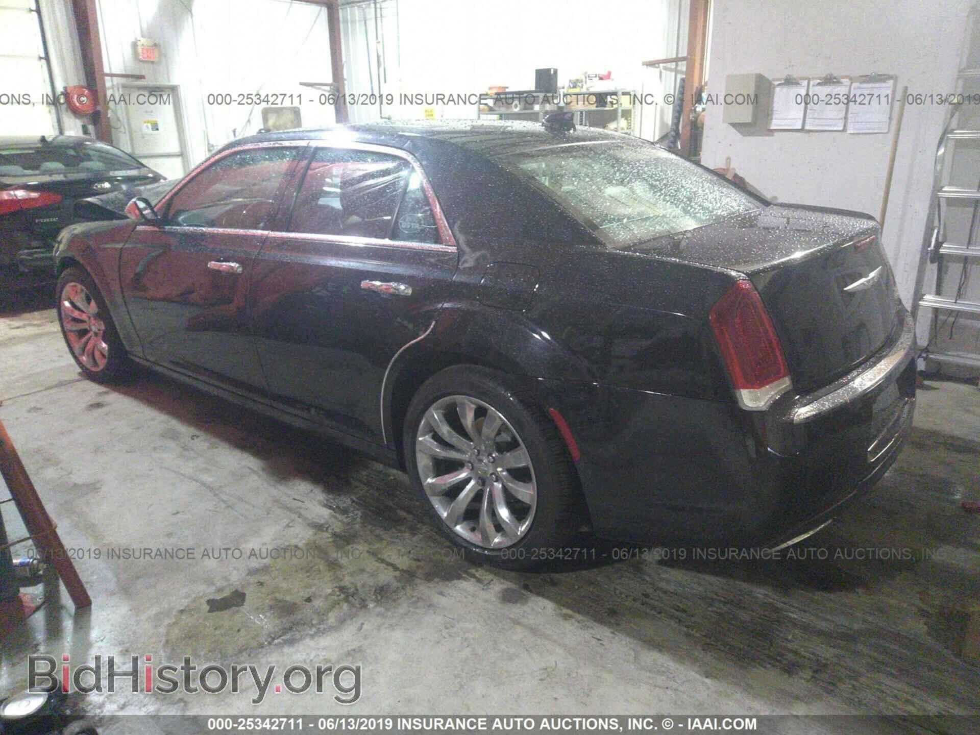2015 CHRYSLER 300C - VIN: 2C3CCAEG9FH736217 - Фото 3