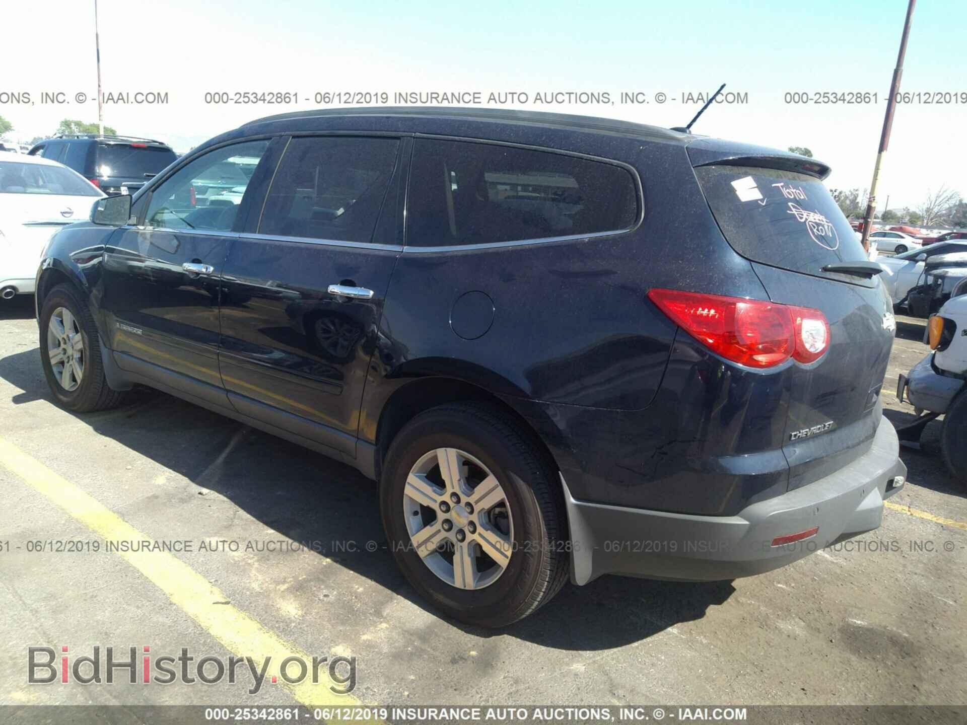 2009 CHEVROLET TRAVERSE - VIN: 1GNER23D89S181122 - Фото 3