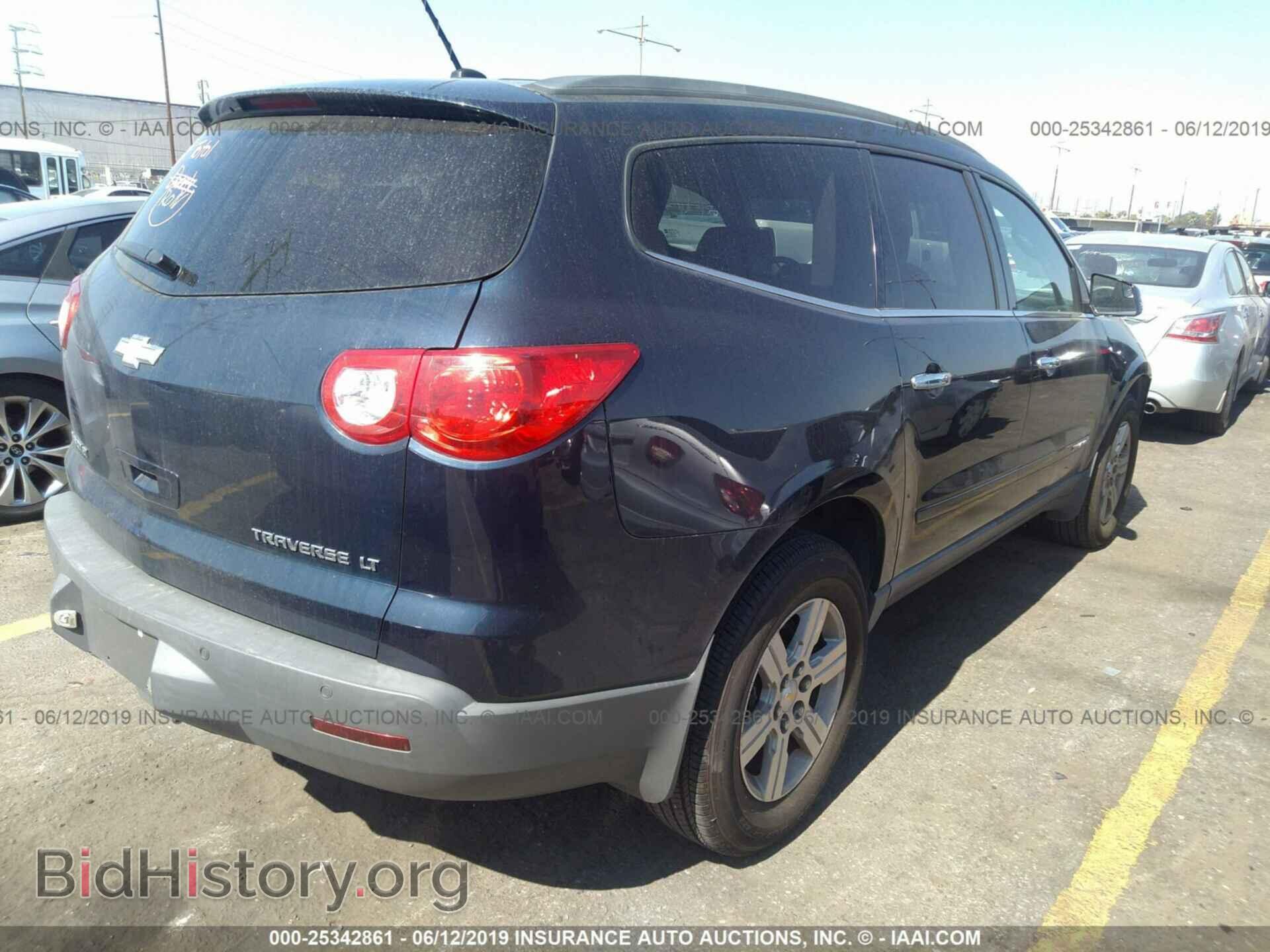 2009 CHEVROLET TRAVERSE - VIN: 1GNER23D89S181122 - Фото 4