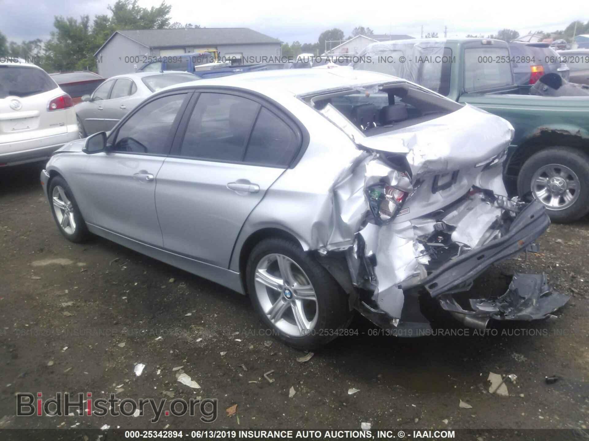 2015 BMW 328 - VIN: WBA3D5C57FK290740 - Фото 3