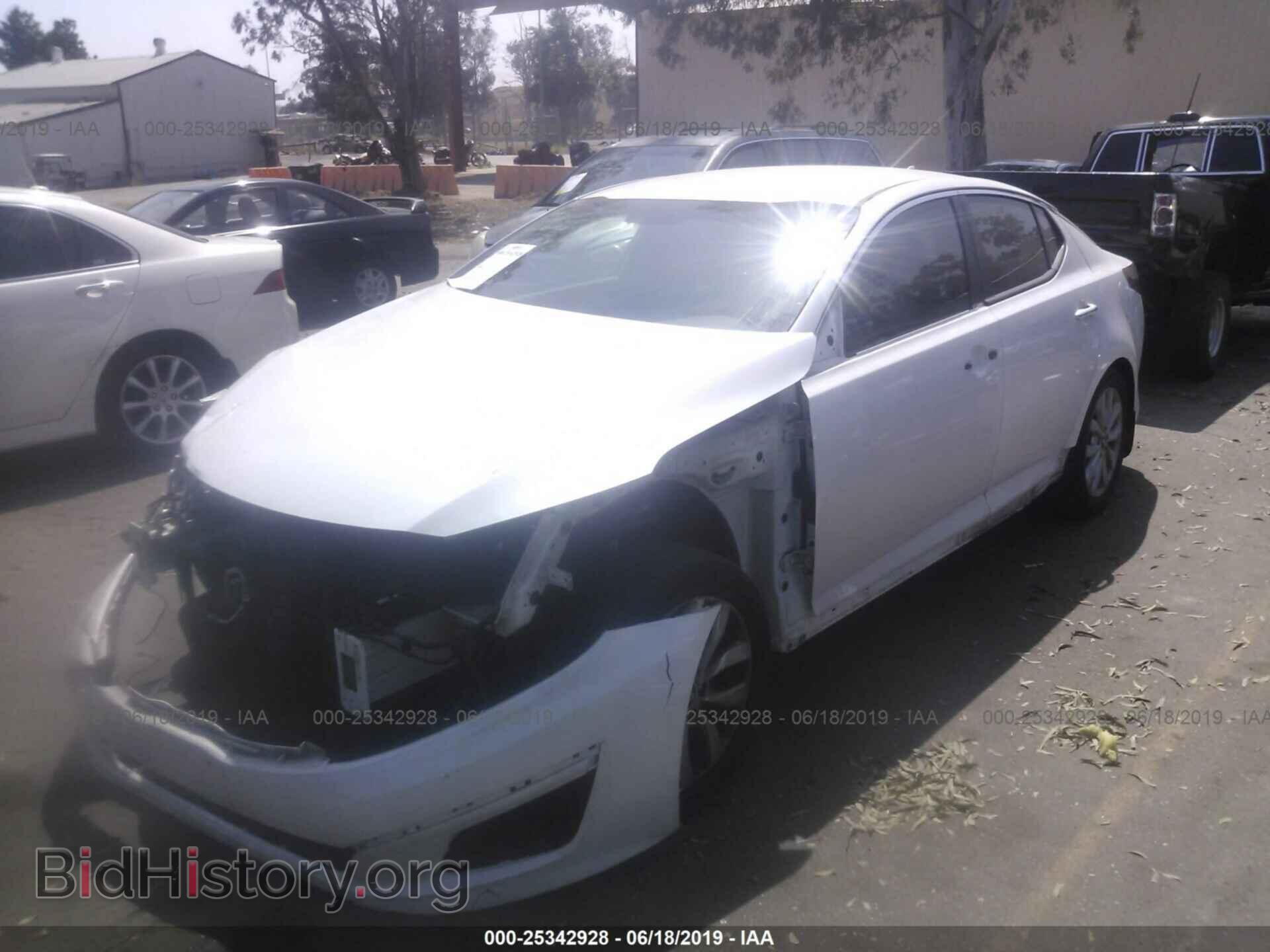 2015 KIA Optima - VIN: KNAGM4A79F5637354 - Фото 2